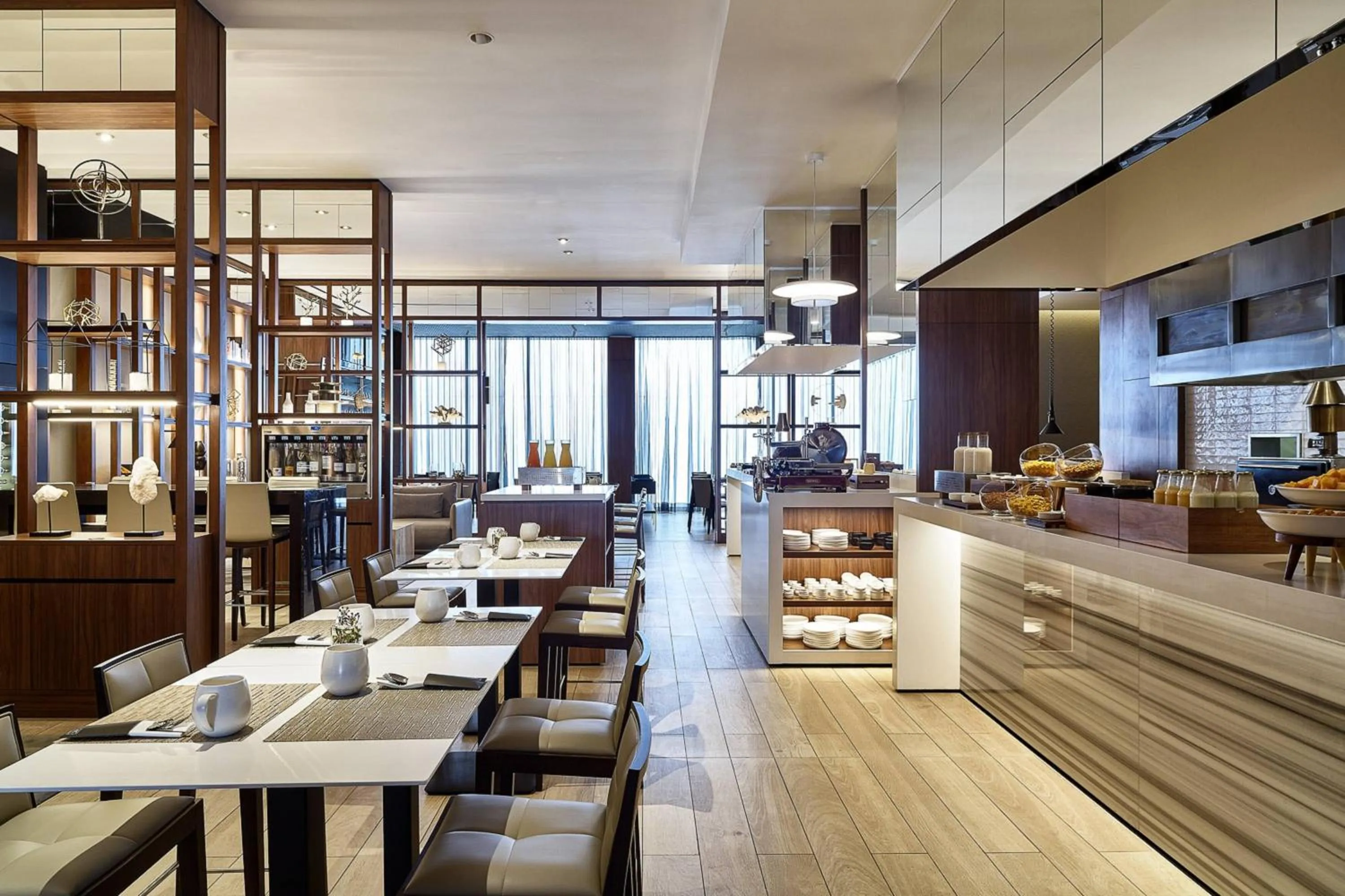 Kitchen or kitchenette in AC Hotel by Marriott Lima Miraflores