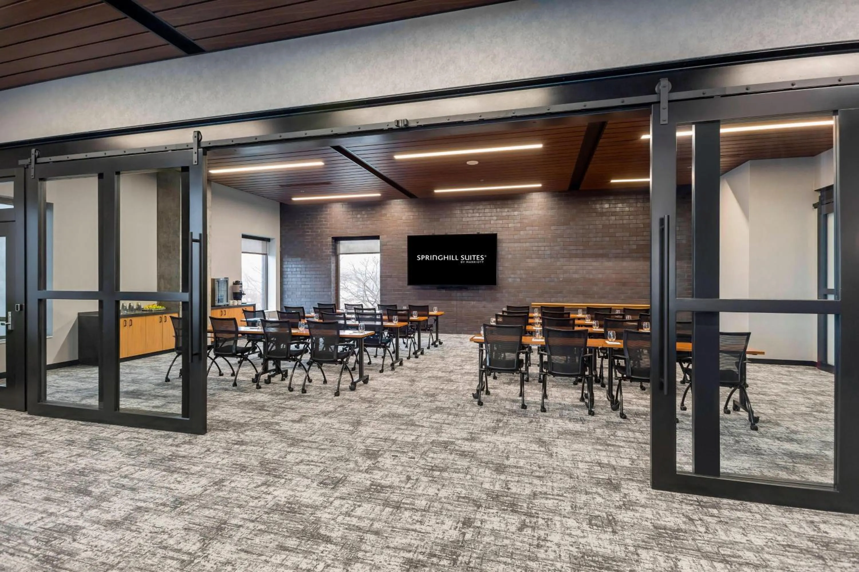 Meeting/conference room in SpringHill Suites Madison