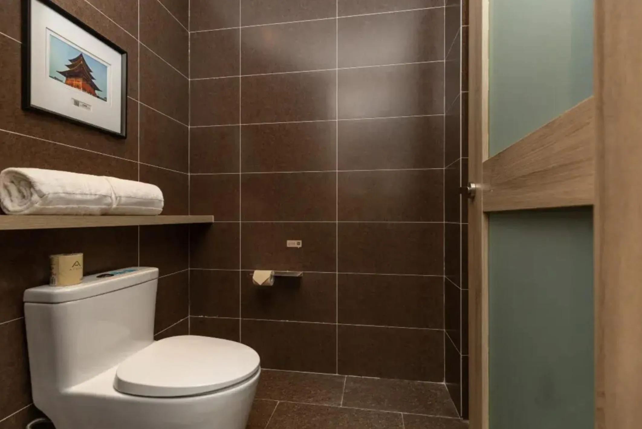 Toilet in Atour Hotel Shanghai Xinzhuang