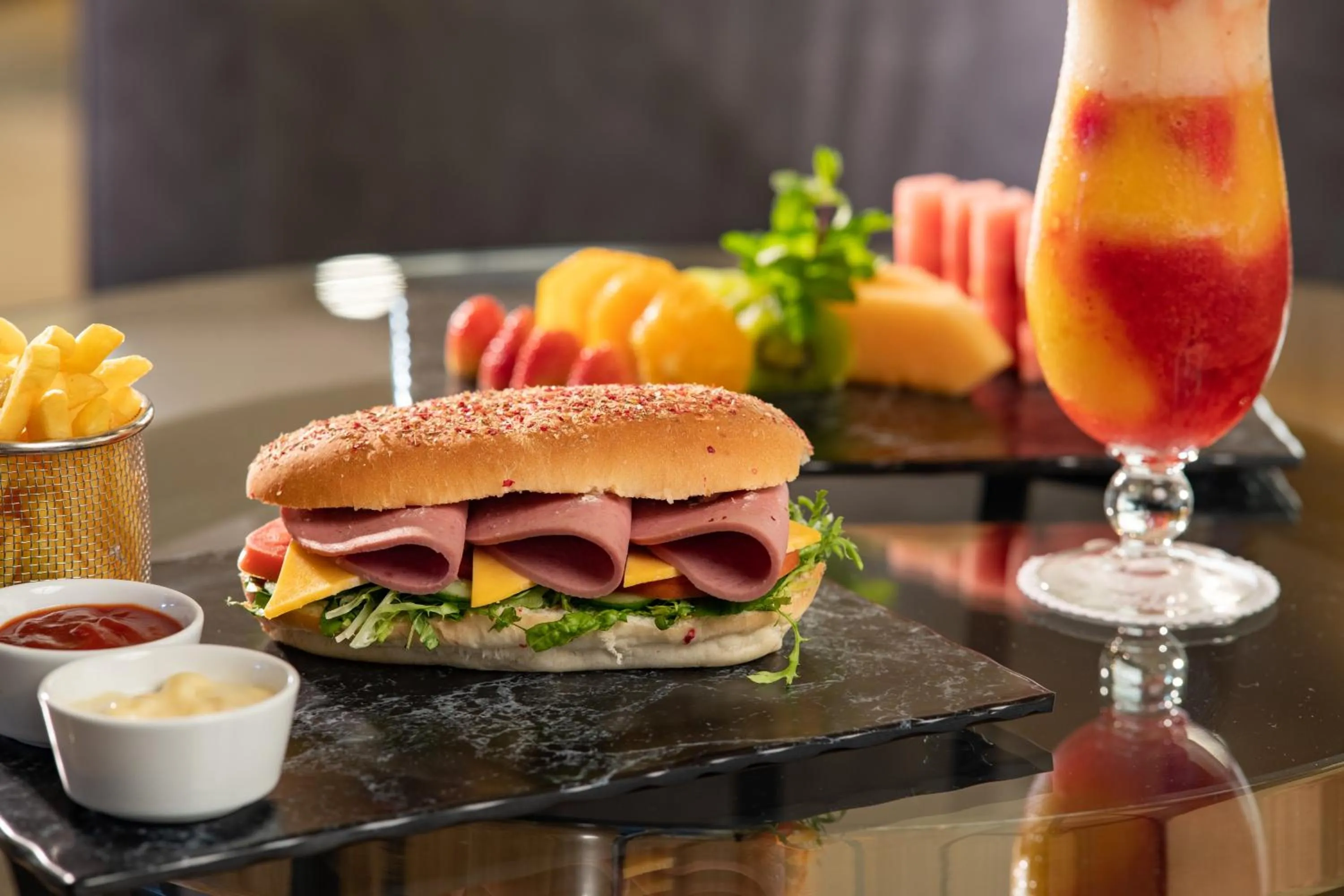 Food and drinks in Millennium Makkah Al Naseem