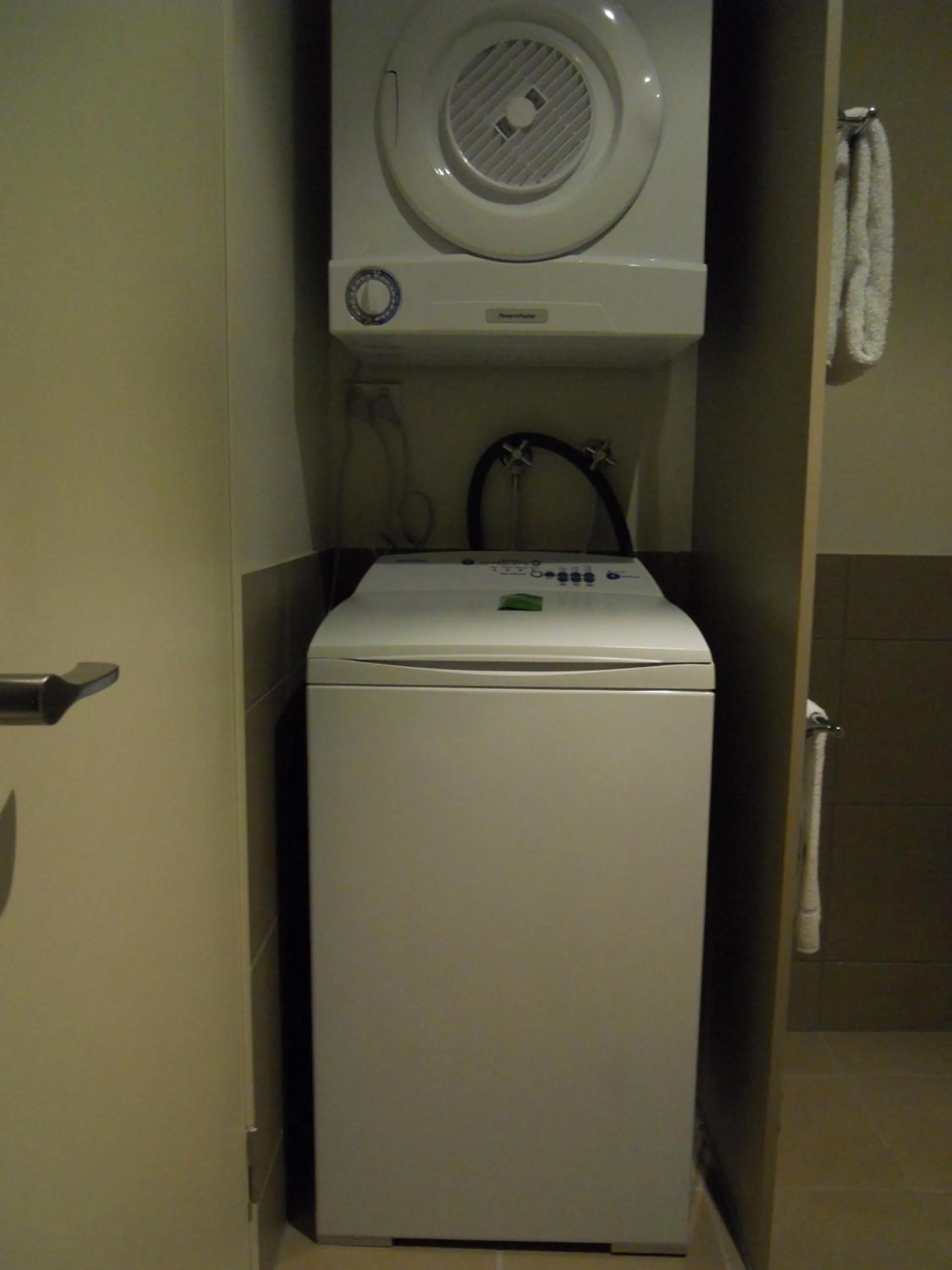 Other in Gladstone Downtown Central Apartment Hotel Official