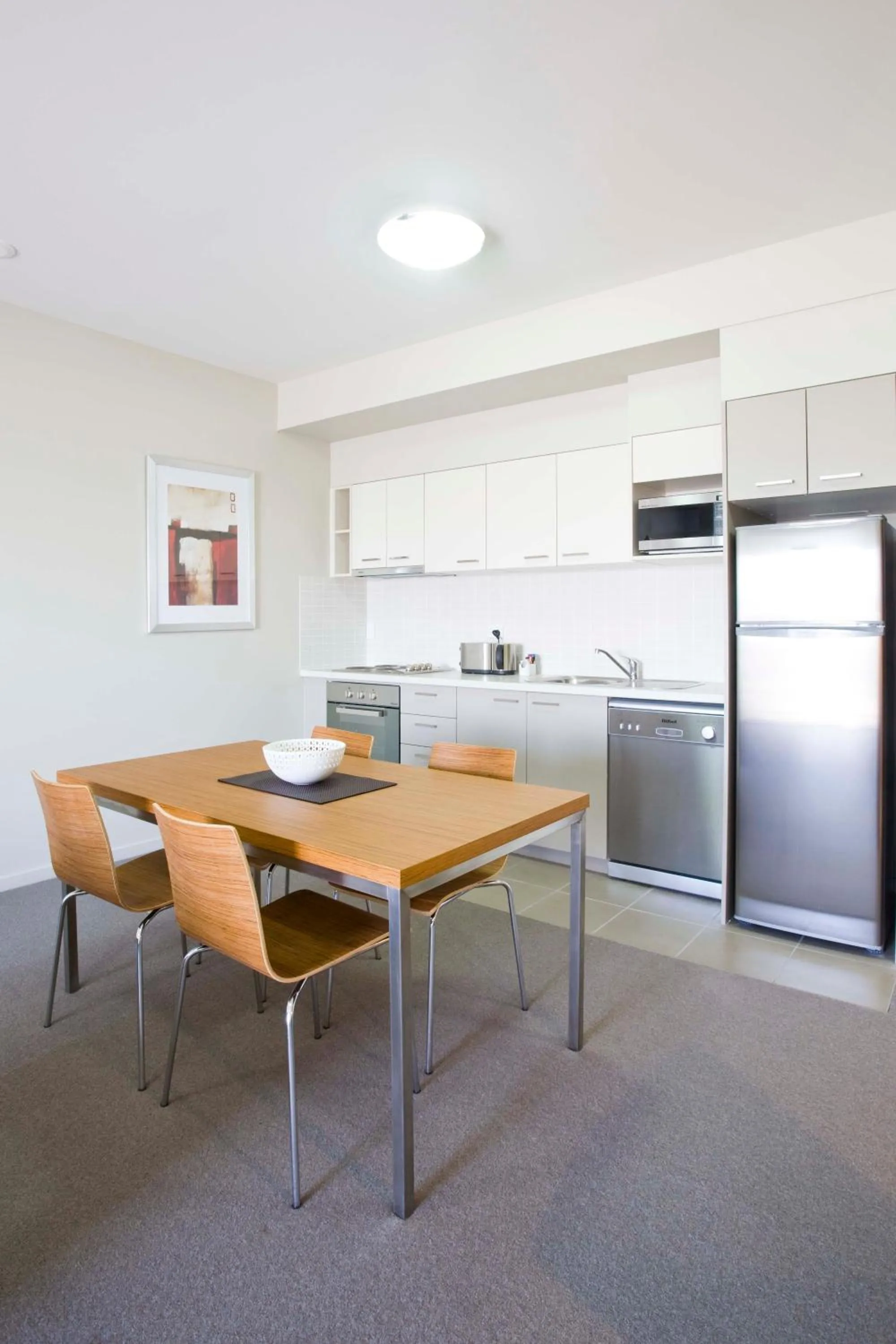 Kitchen or kitchenette in Gladstone Downtown Central Apartment Hotel Official