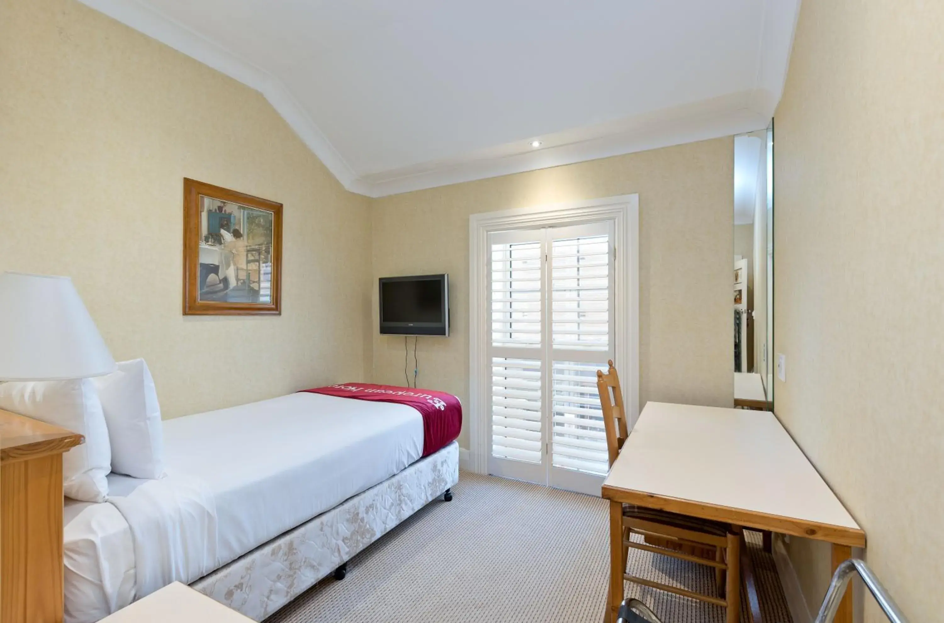 Budget Single Room - single occupancy in European Hotel Budget Single Room - single occupancy in European Hotel