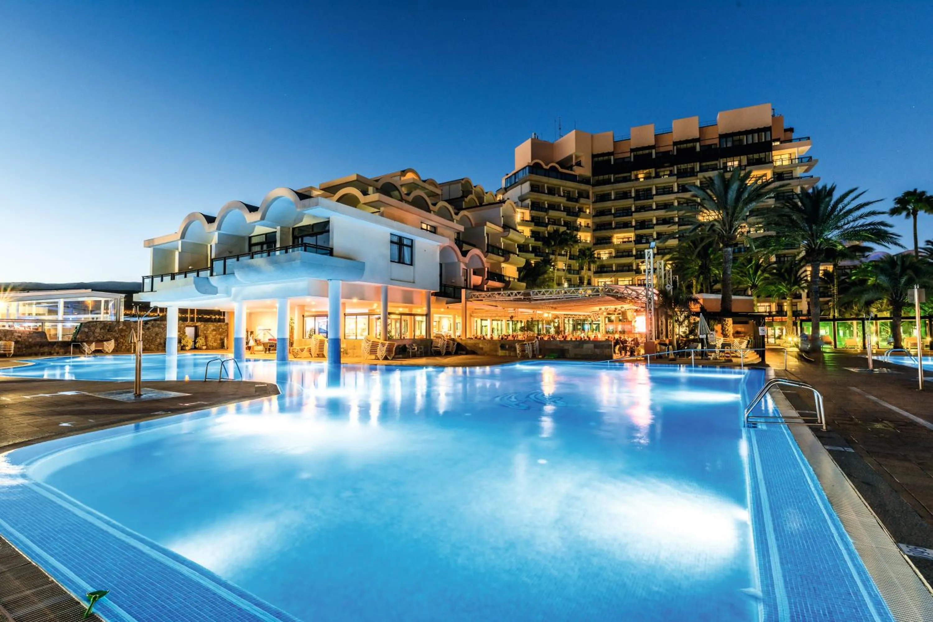 Swimming pool in Grupotel Orquidea