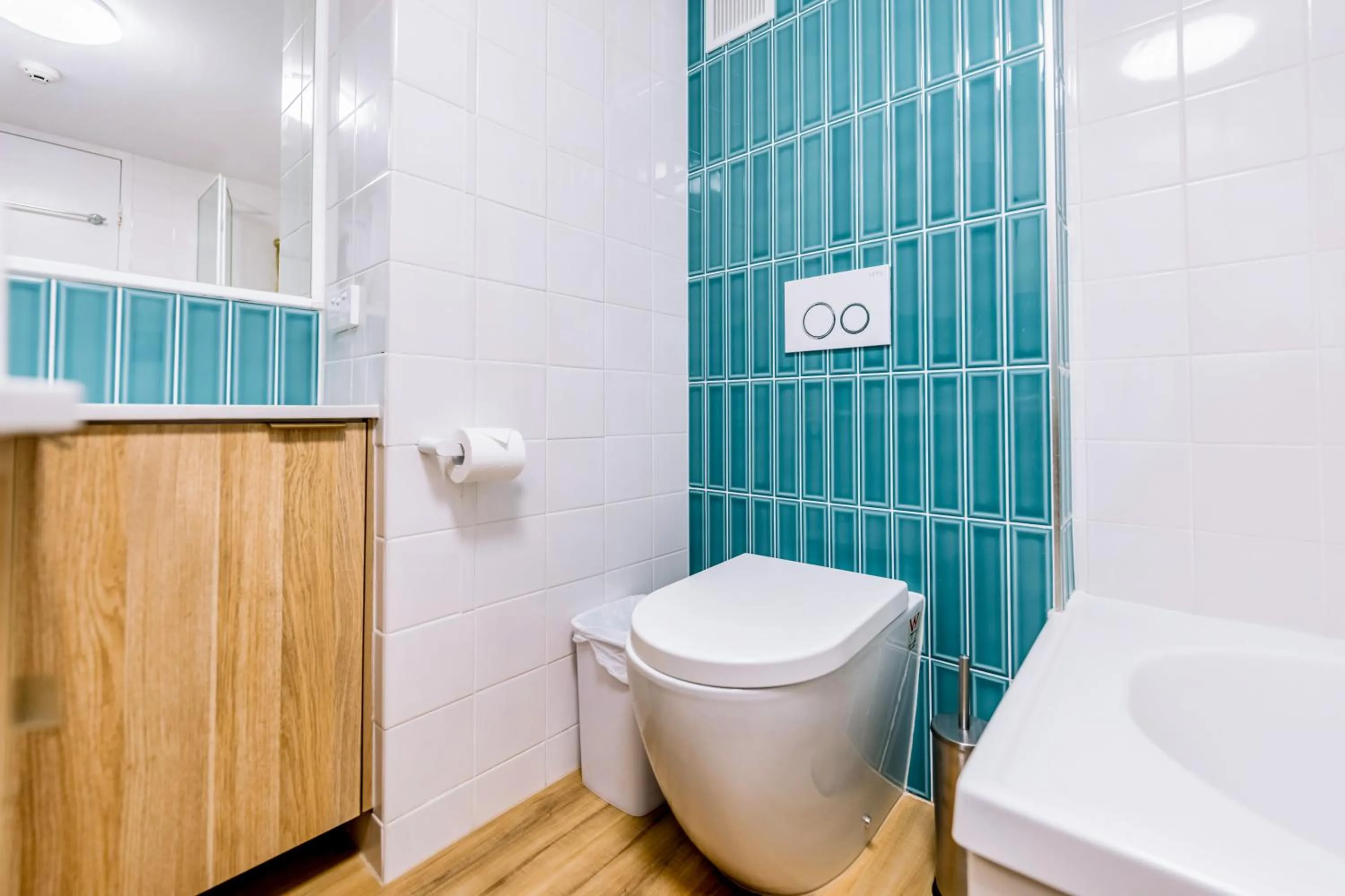 Bathroom in Olympus Beachfront Apartments