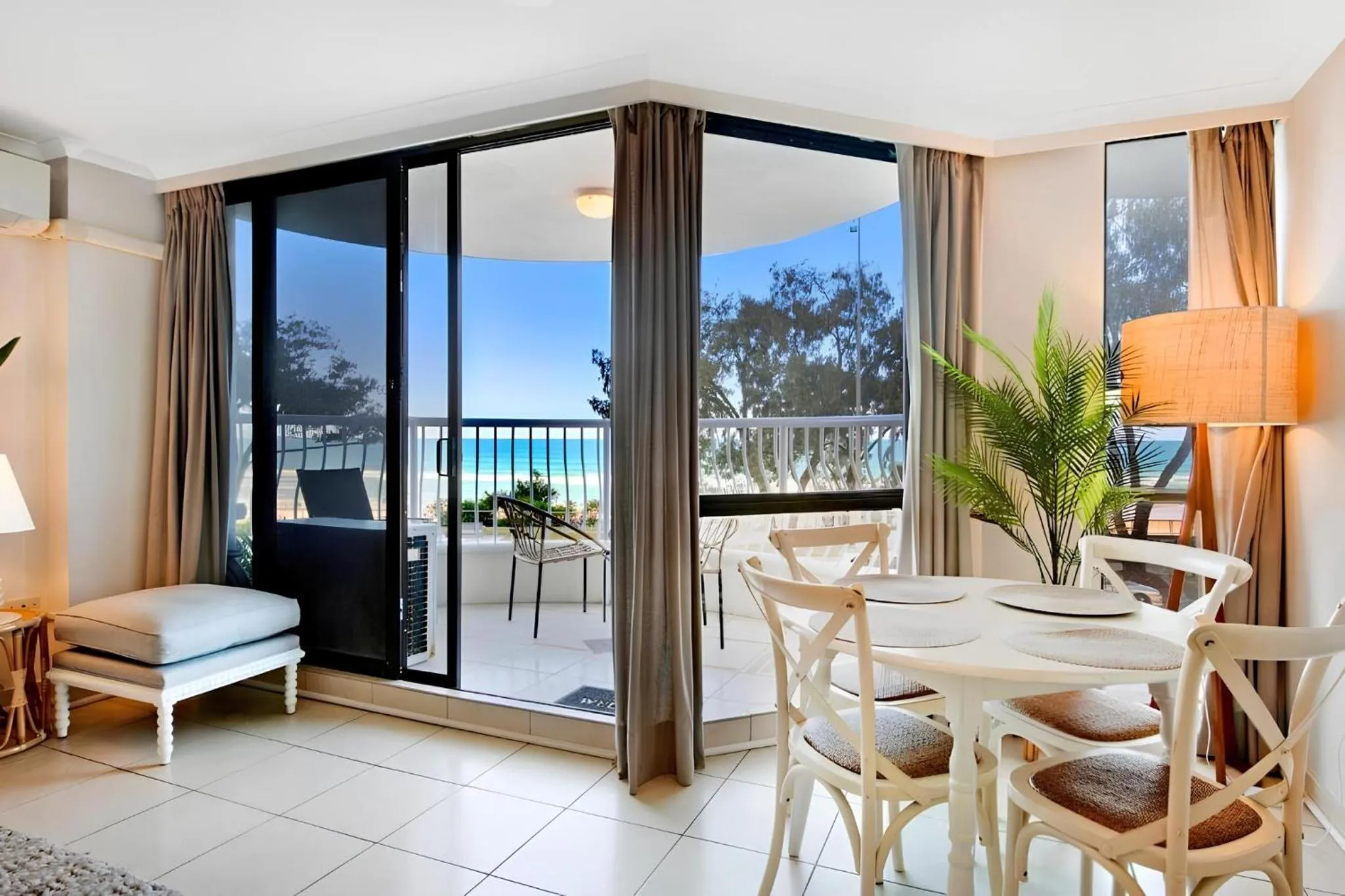 Balcony/Terrace in Olympus Beachfront Apartments