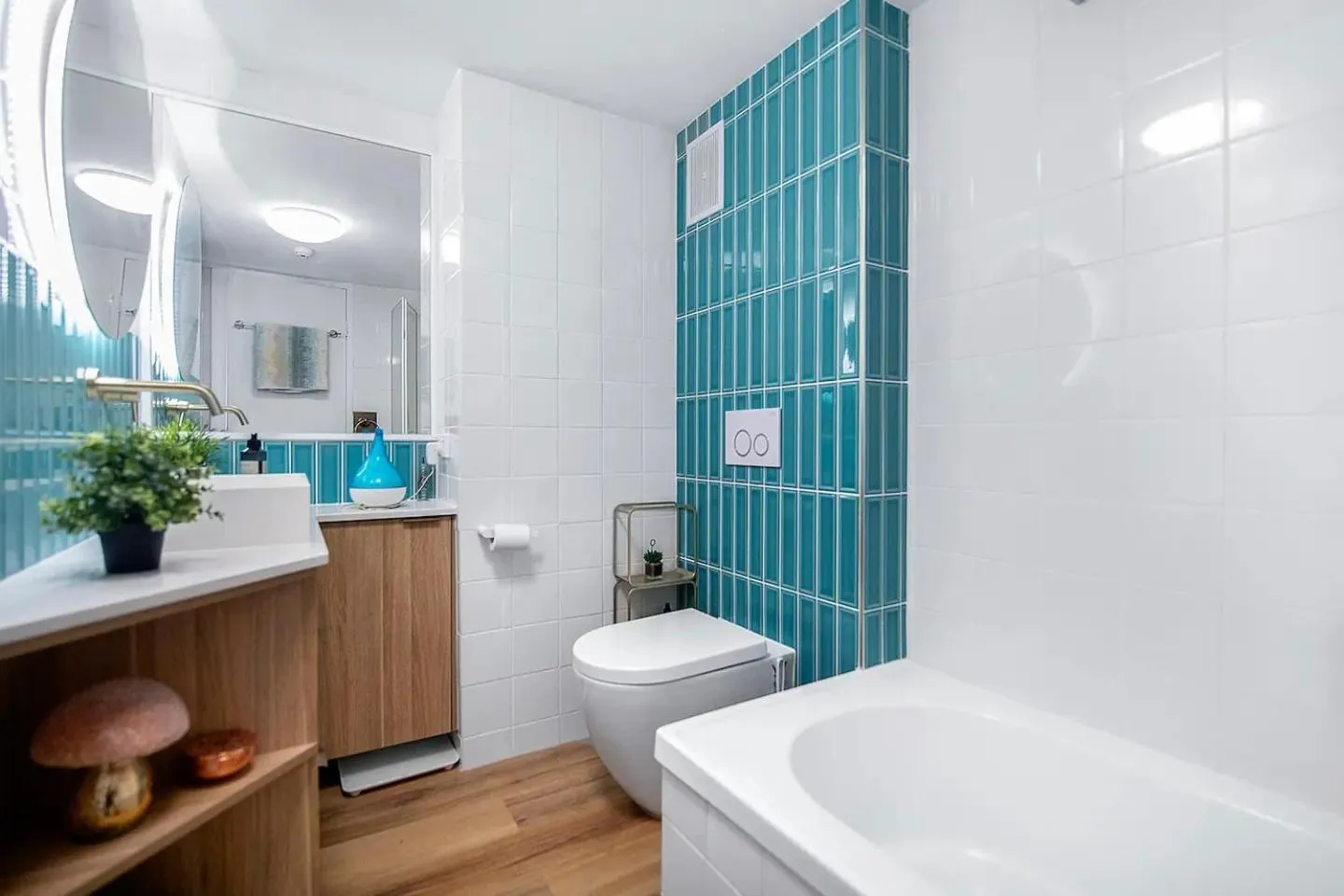 Bathroom in Olympus Beachfront Apartments