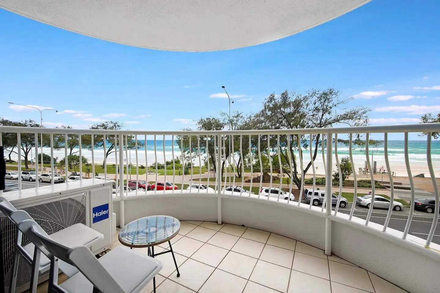 Balcony/Terrace in Olympus Beachfront Apartments
