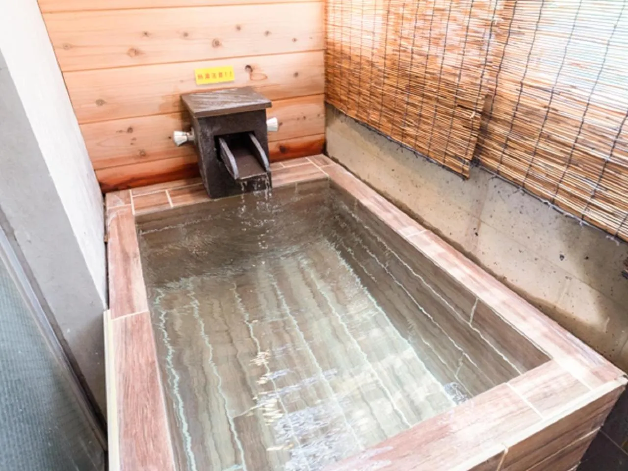 Public Bath in LiVEMAX RESORT Kusatsu Onsen