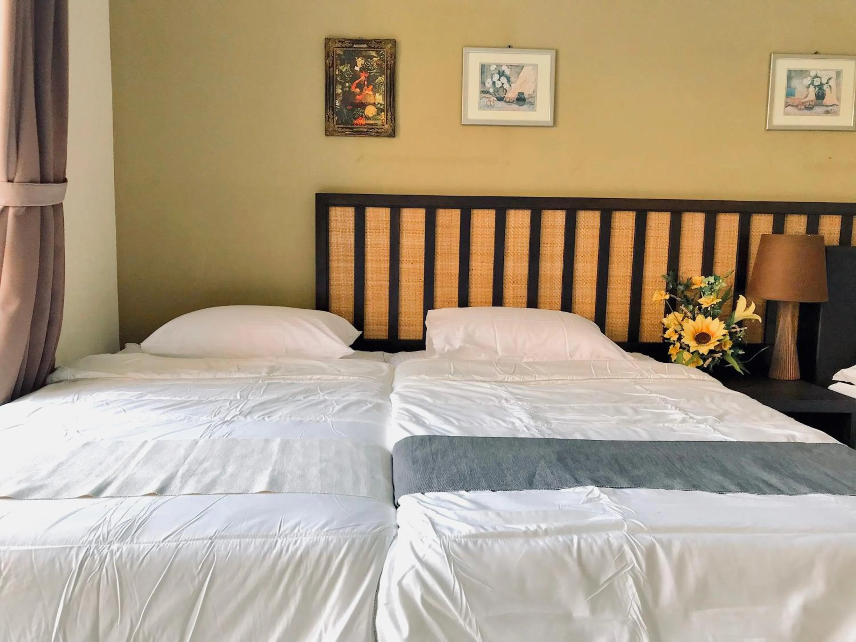 Bed in Gold Coast Morib Studio l Apartment I Penthouse