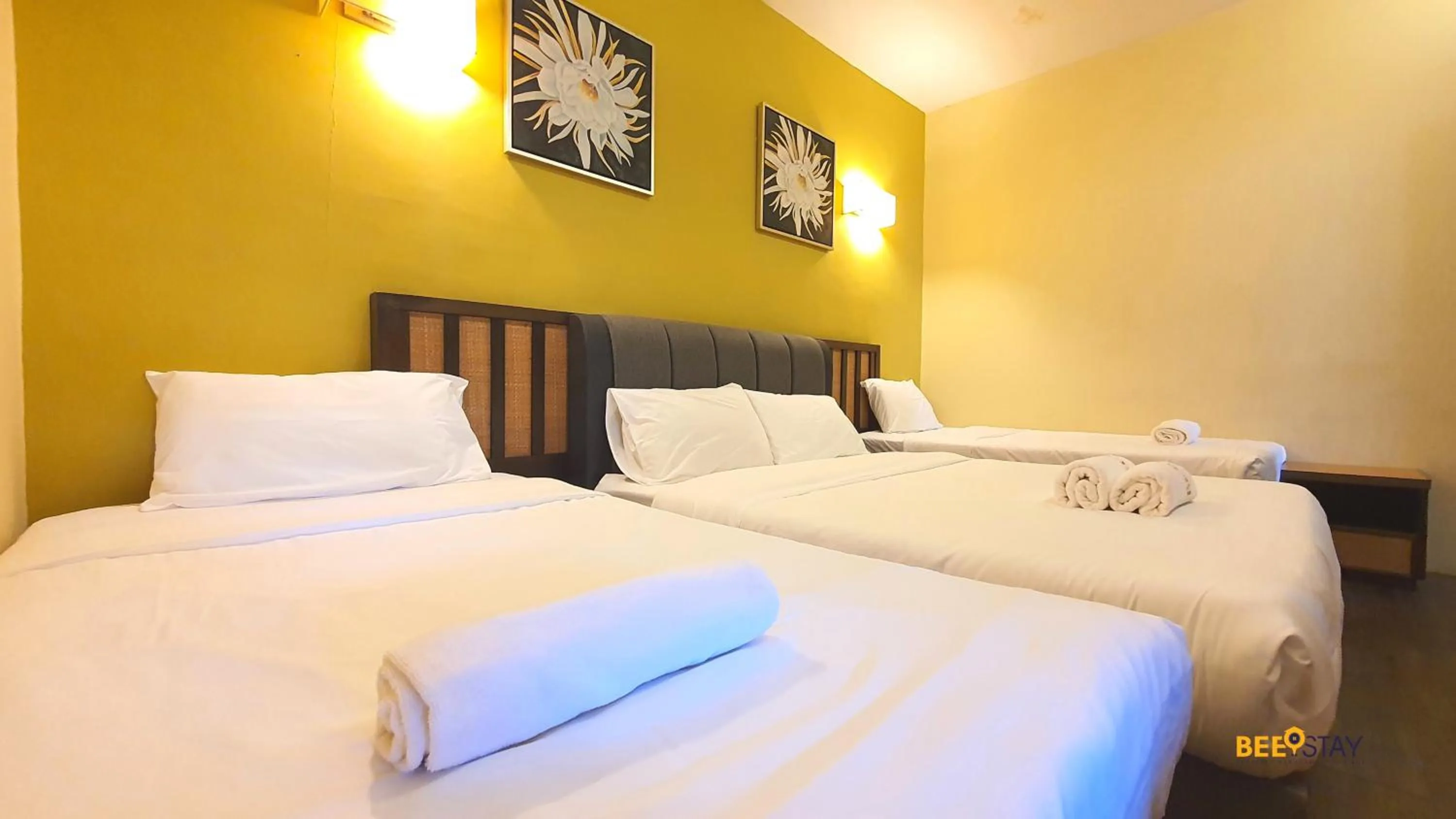 Bedroom, Bed in Gold Coast Morib Studio l Apartment I Penthouse