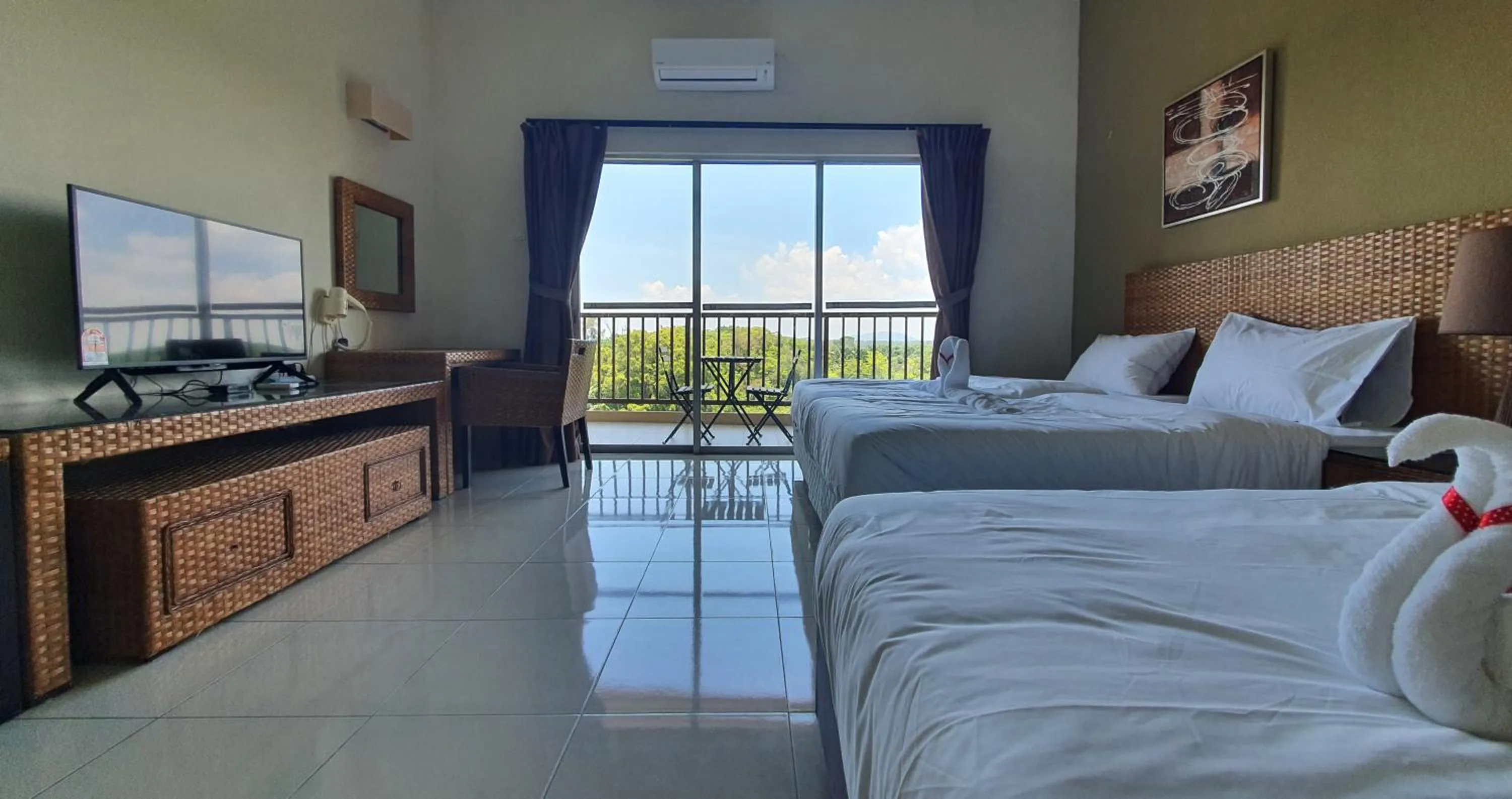 Bed in Gold Coast Morib Studio l Apartment I Penthouse