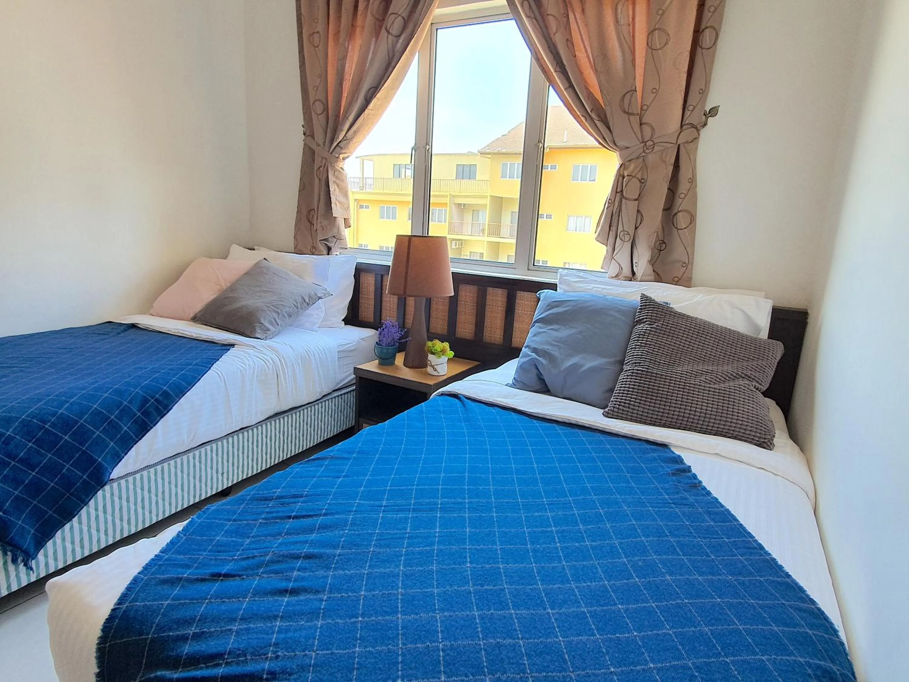 Bedroom, Bed in Gold Coast Morib Studio l Apartment I Penthouse