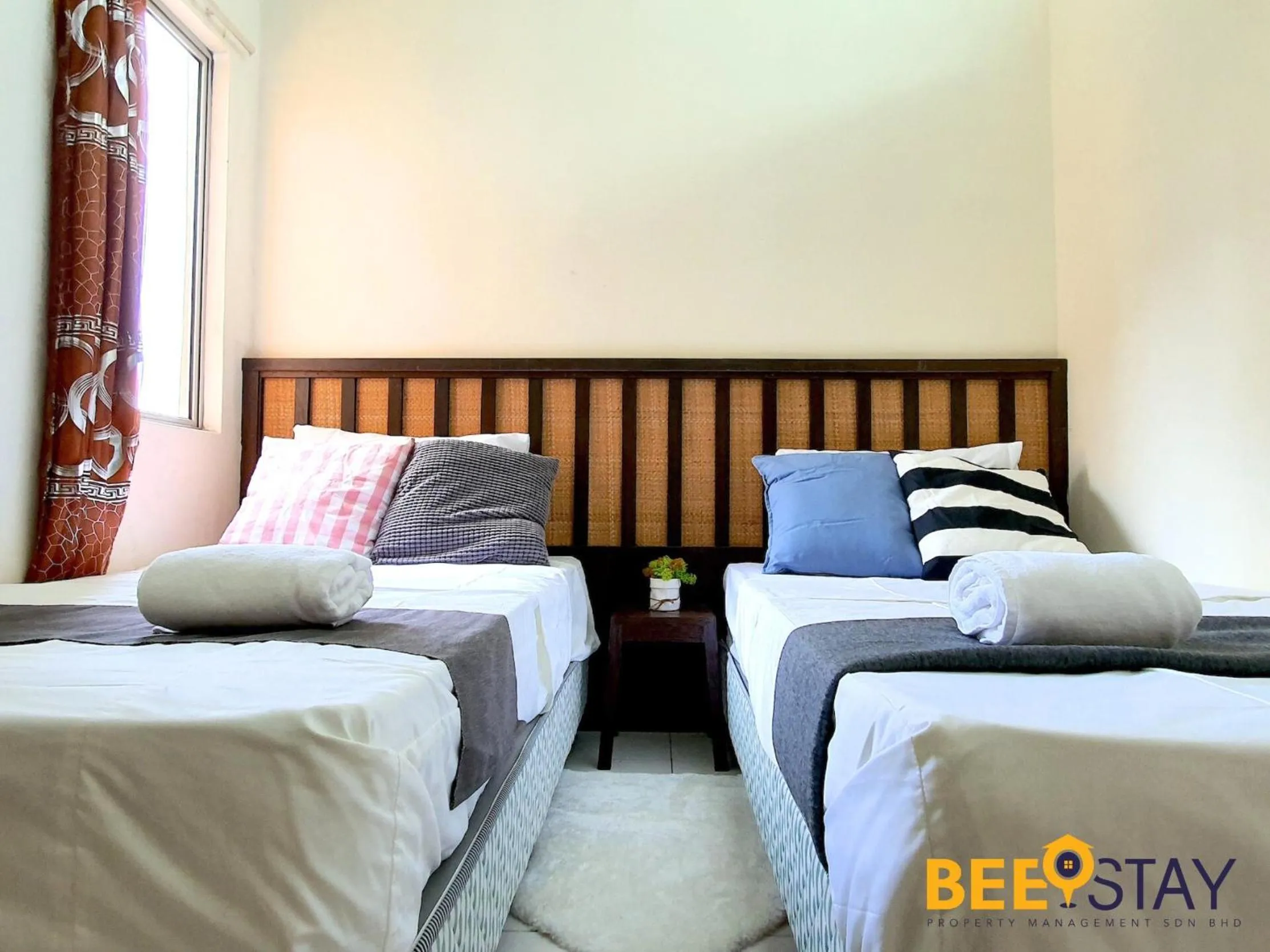 Bed in Gold Coast Morib Studio l Apartment I Penthouse