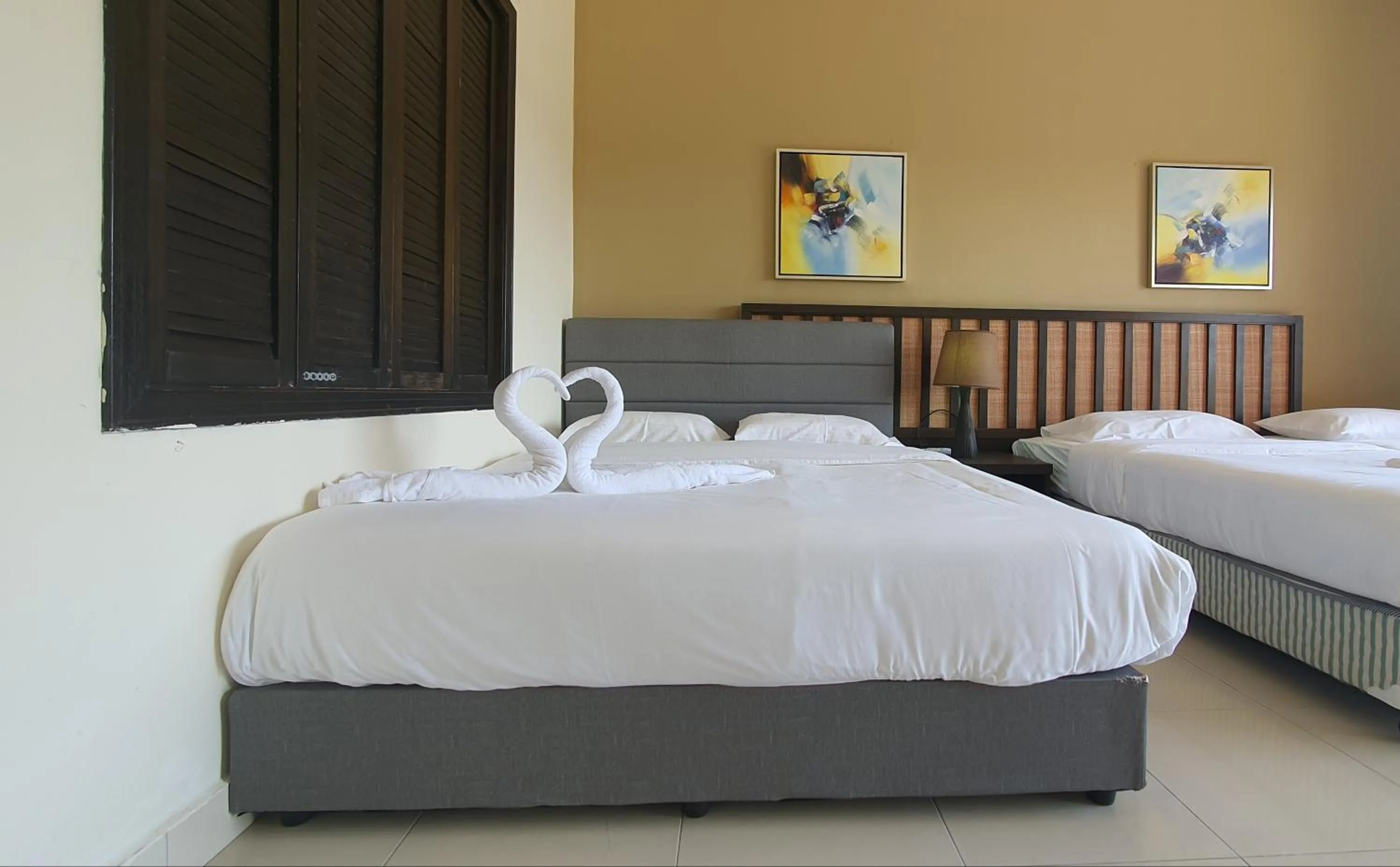 Bed in Gold Coast Morib Studio l Apartment I Penthouse