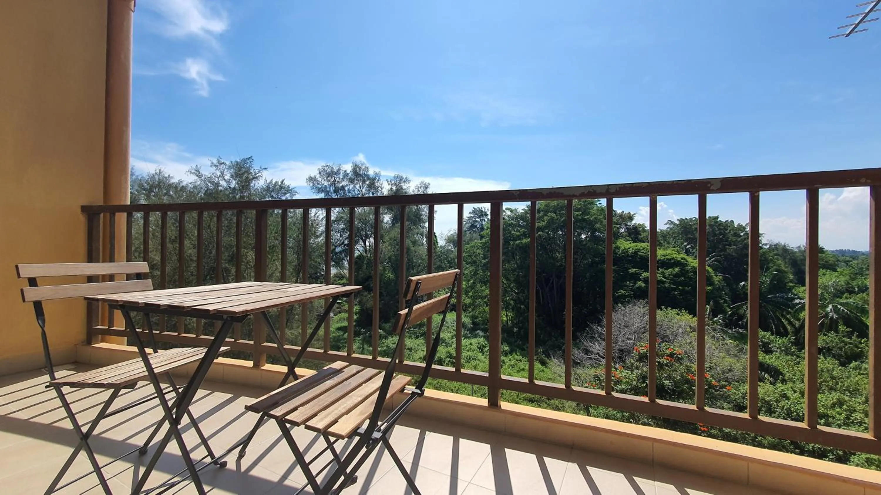 Balcony/Terrace in Gold Coast Morib Studio l Apartment I Penthouse