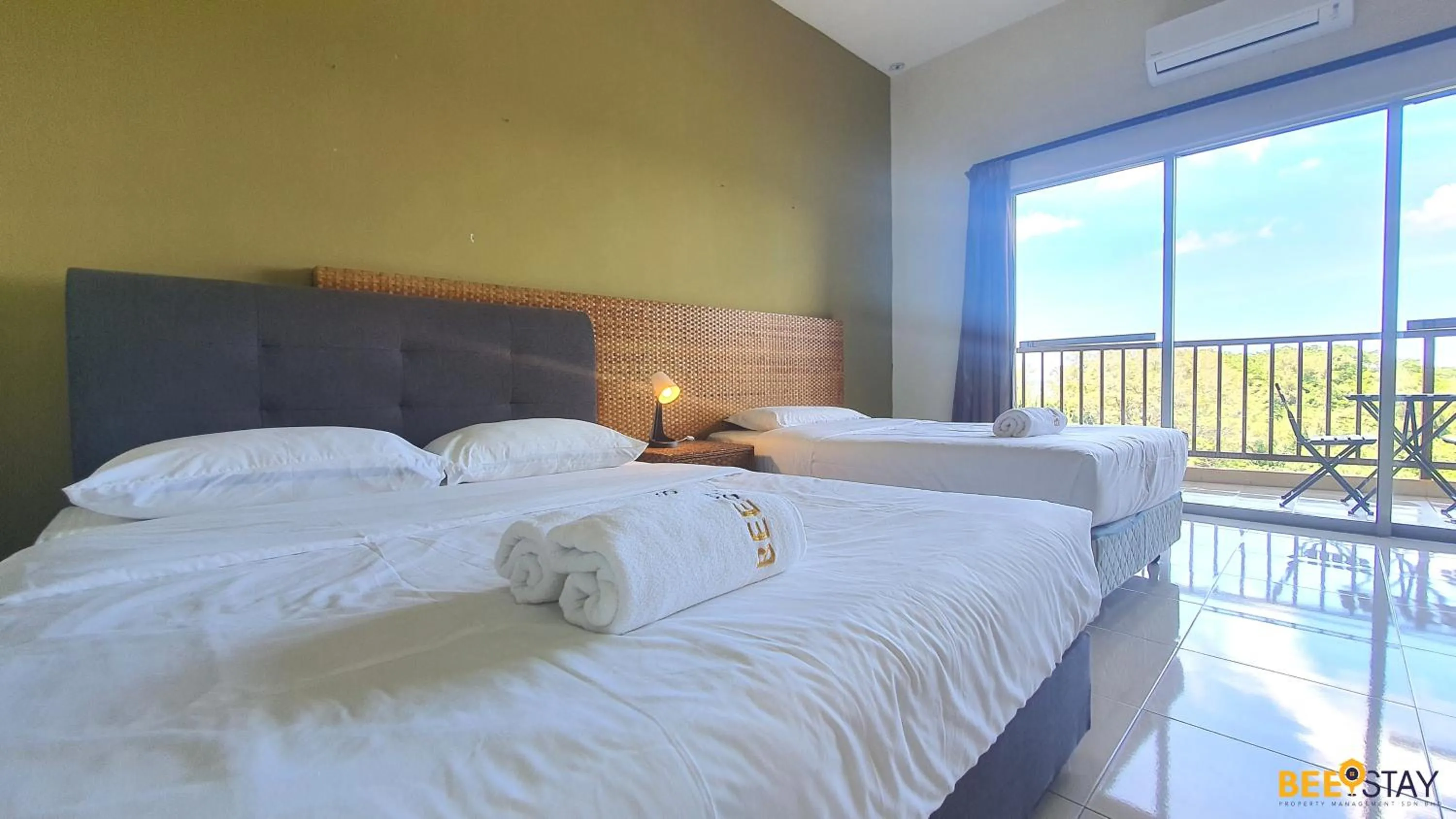 Bedroom, Bed in Gold Coast Morib Studio l Apartment I Penthouse