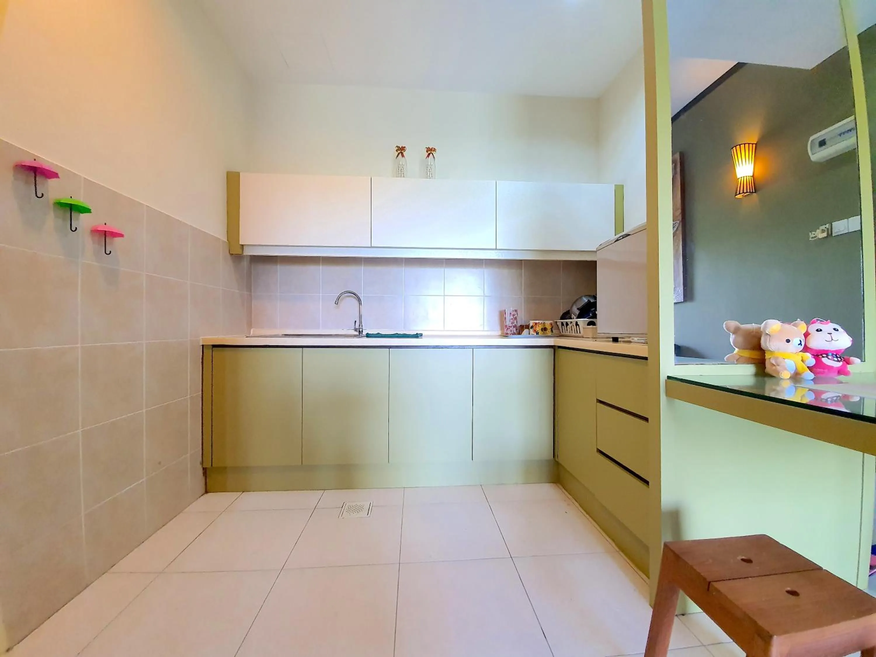 Kitchen or kitchenette in Gold Coast Morib Studio l Apartment I Penthouse