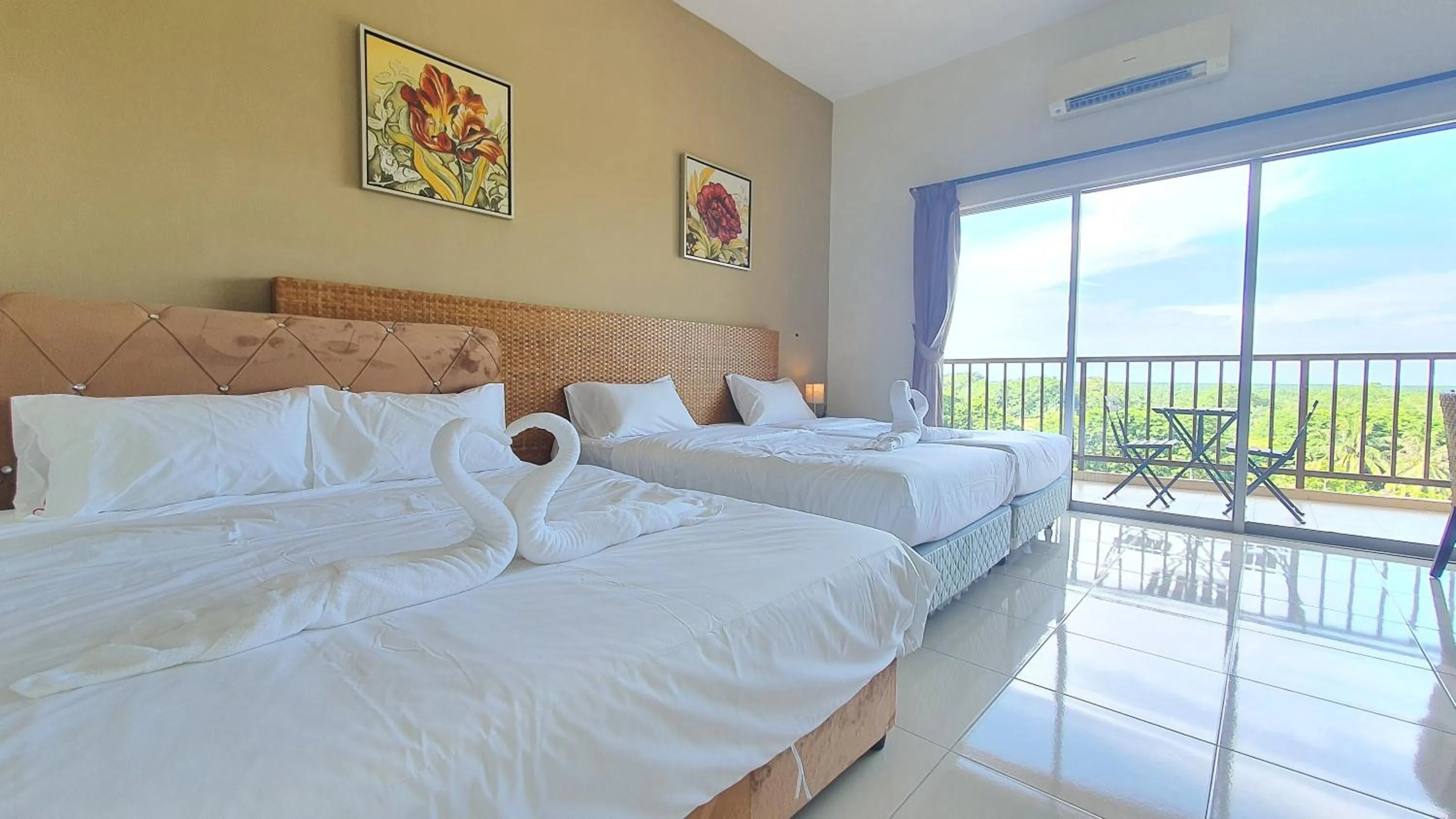 Photo of the whole room, Bed in Gold Coast Morib Studio l Apartment I Penthouse