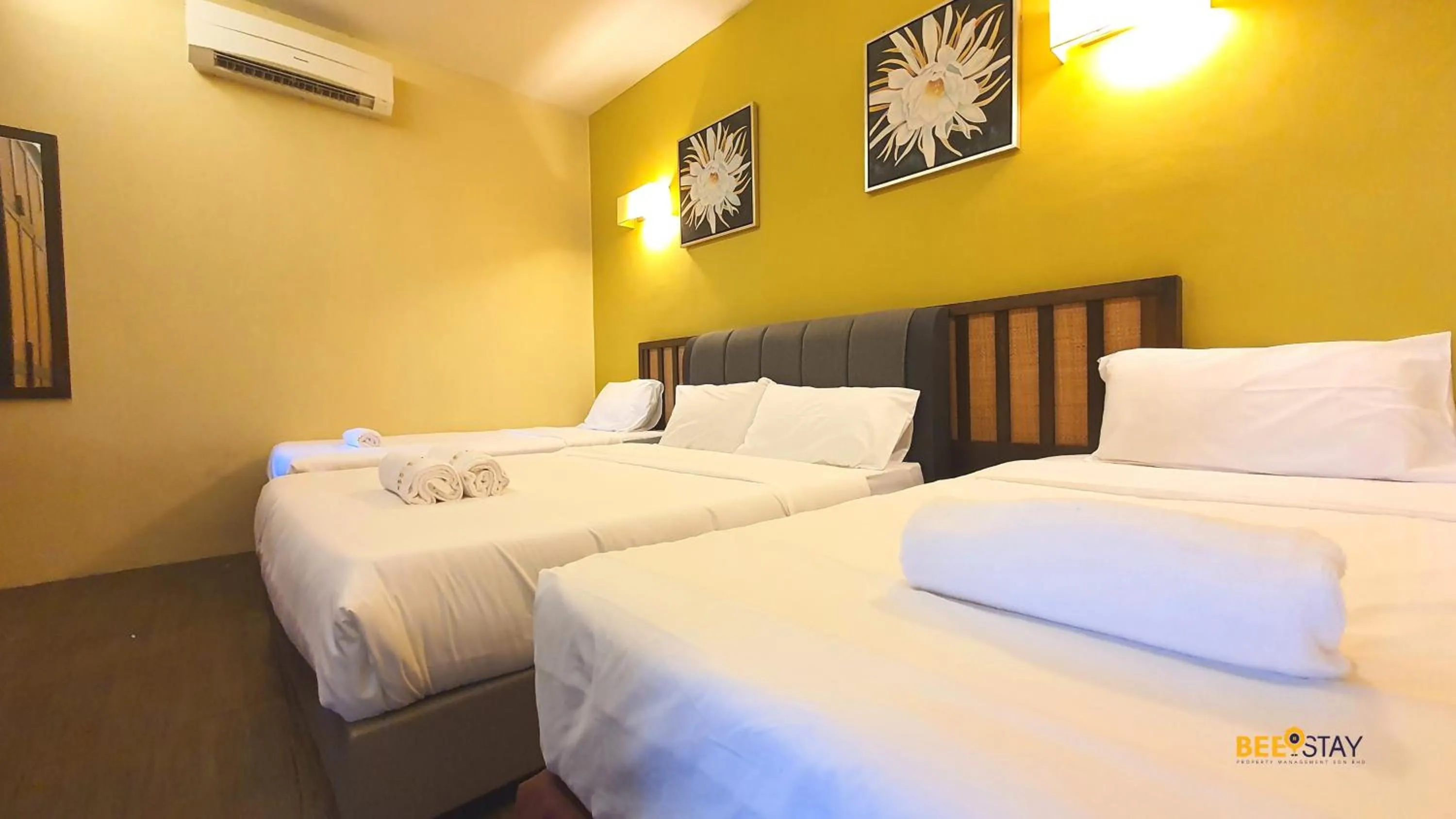 Bedroom, Bed in Gold Coast Morib Studio l Apartment I Penthouse