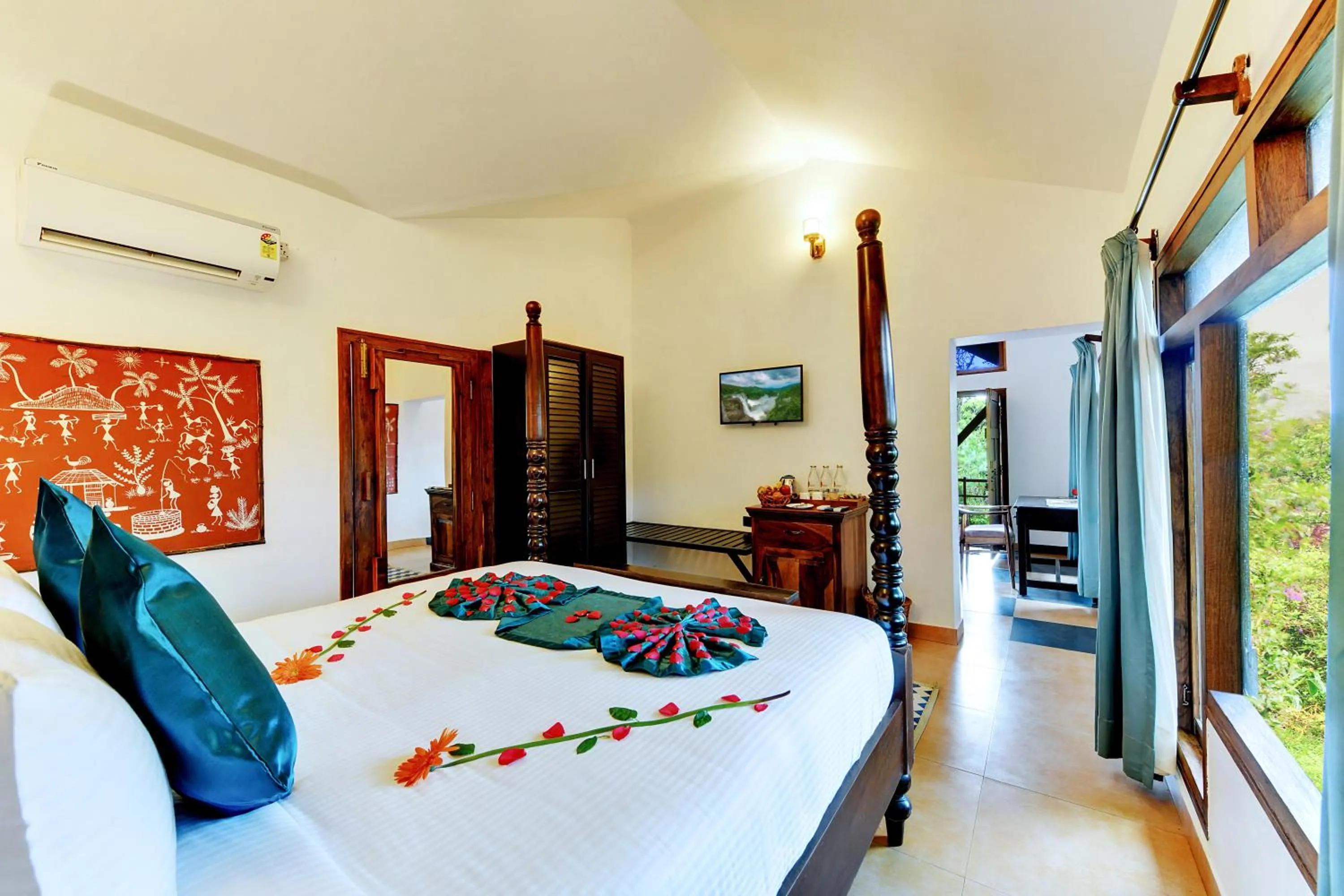 Bed in Heritage Resort Coorg