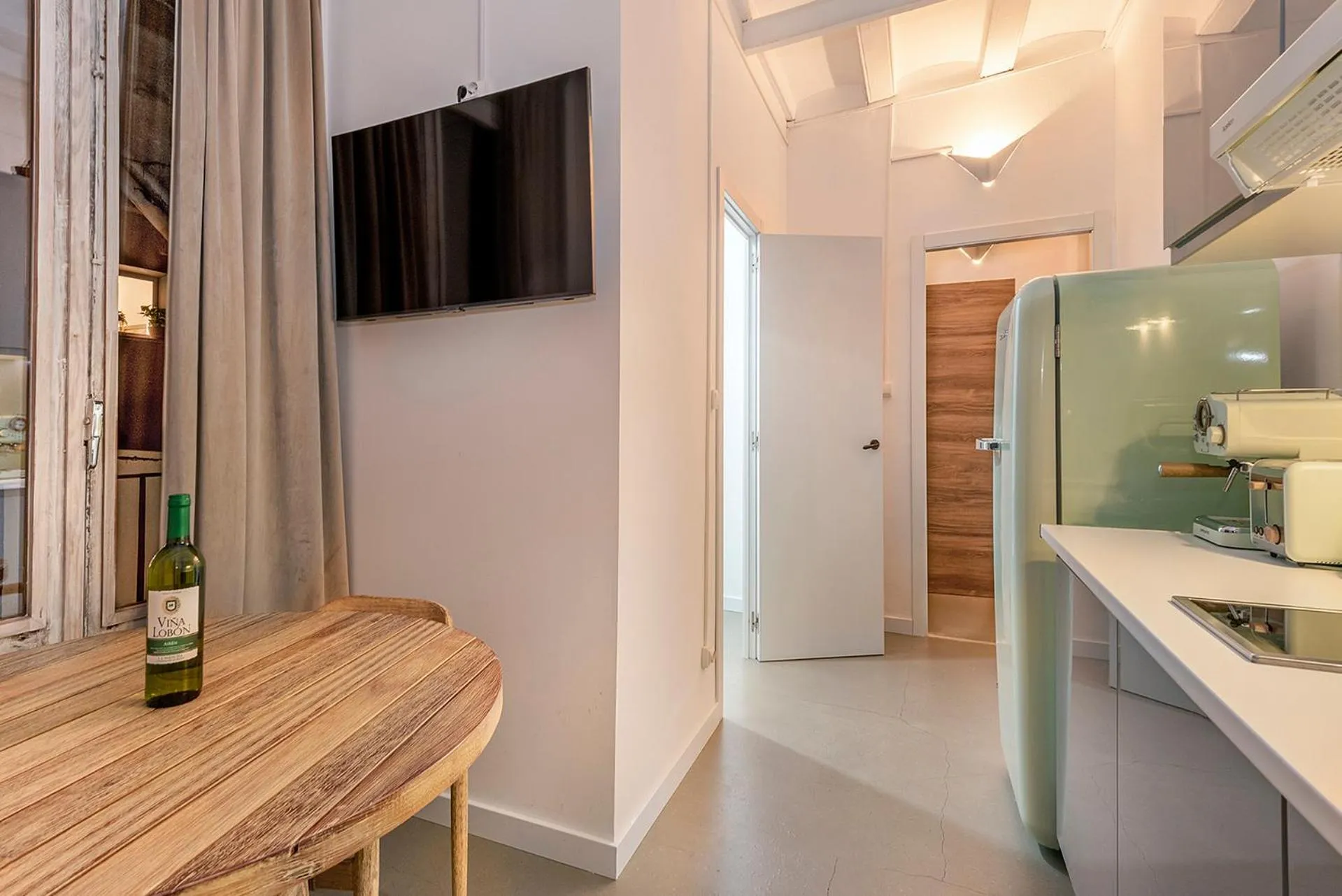 Kitchen or kitchenette in La Guarida Suites