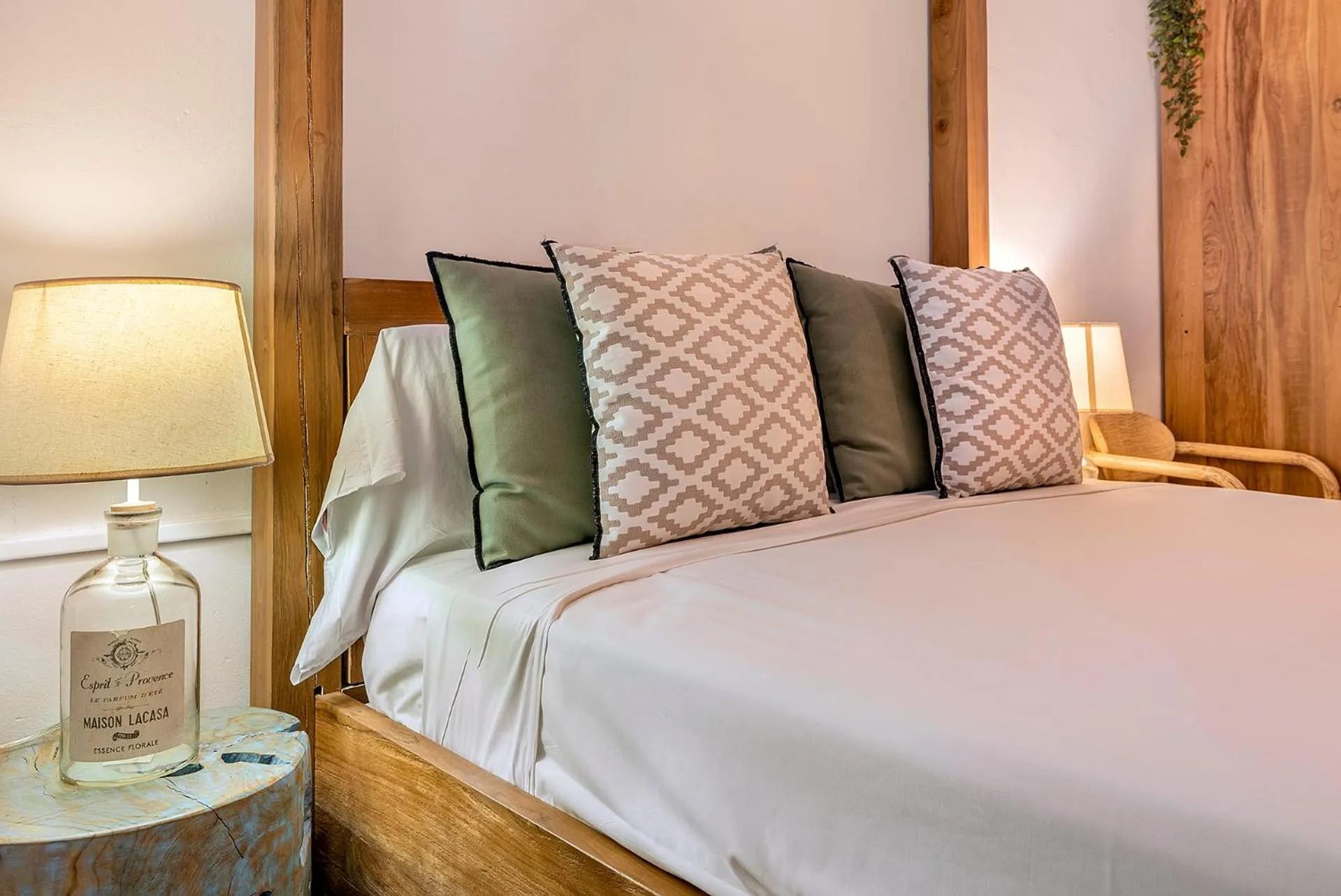 Bed in La Guarida Suites