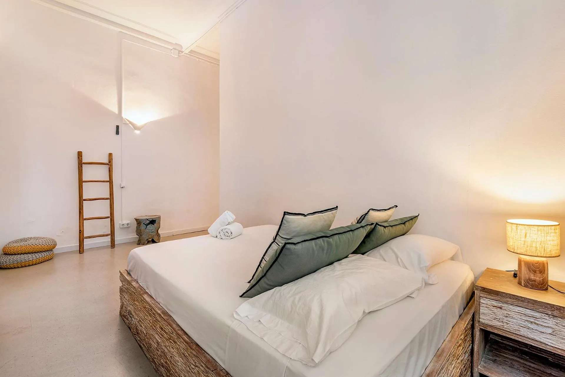 Bedroom, Bed in La Guarida Suites