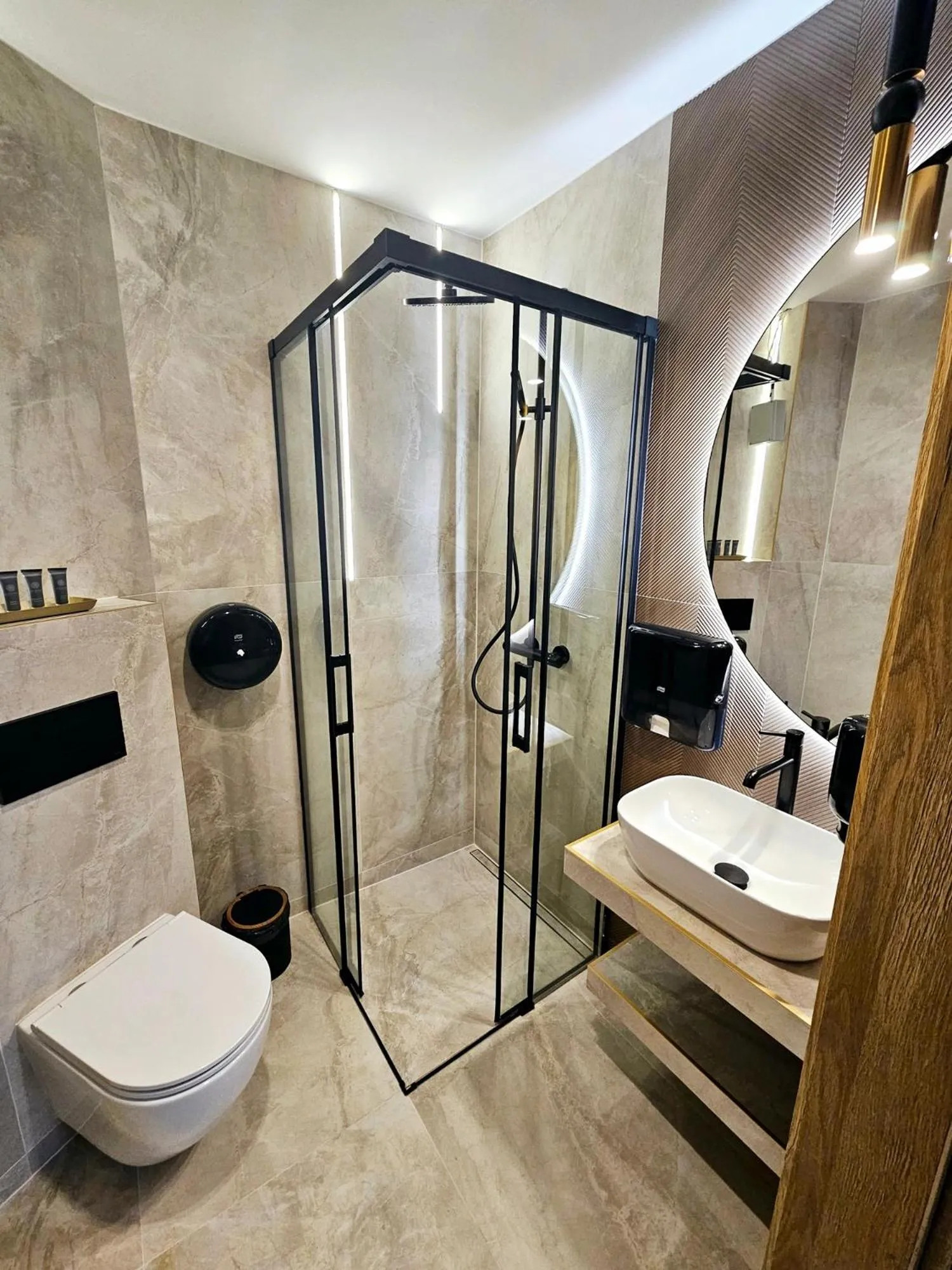 Shower in Willa Regina I Resort & SPA