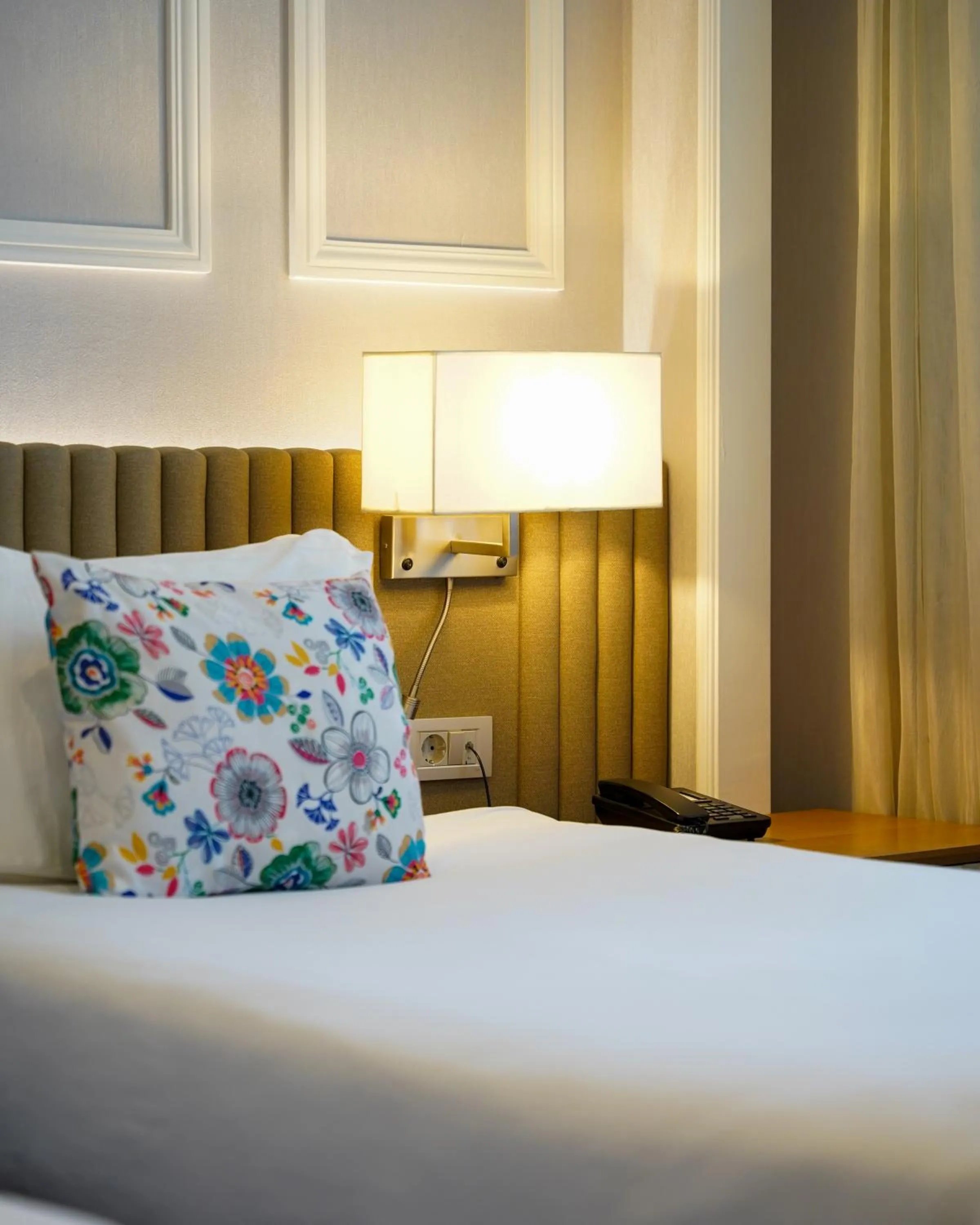 Bedroom, Bed in Promenade Hotel Baku