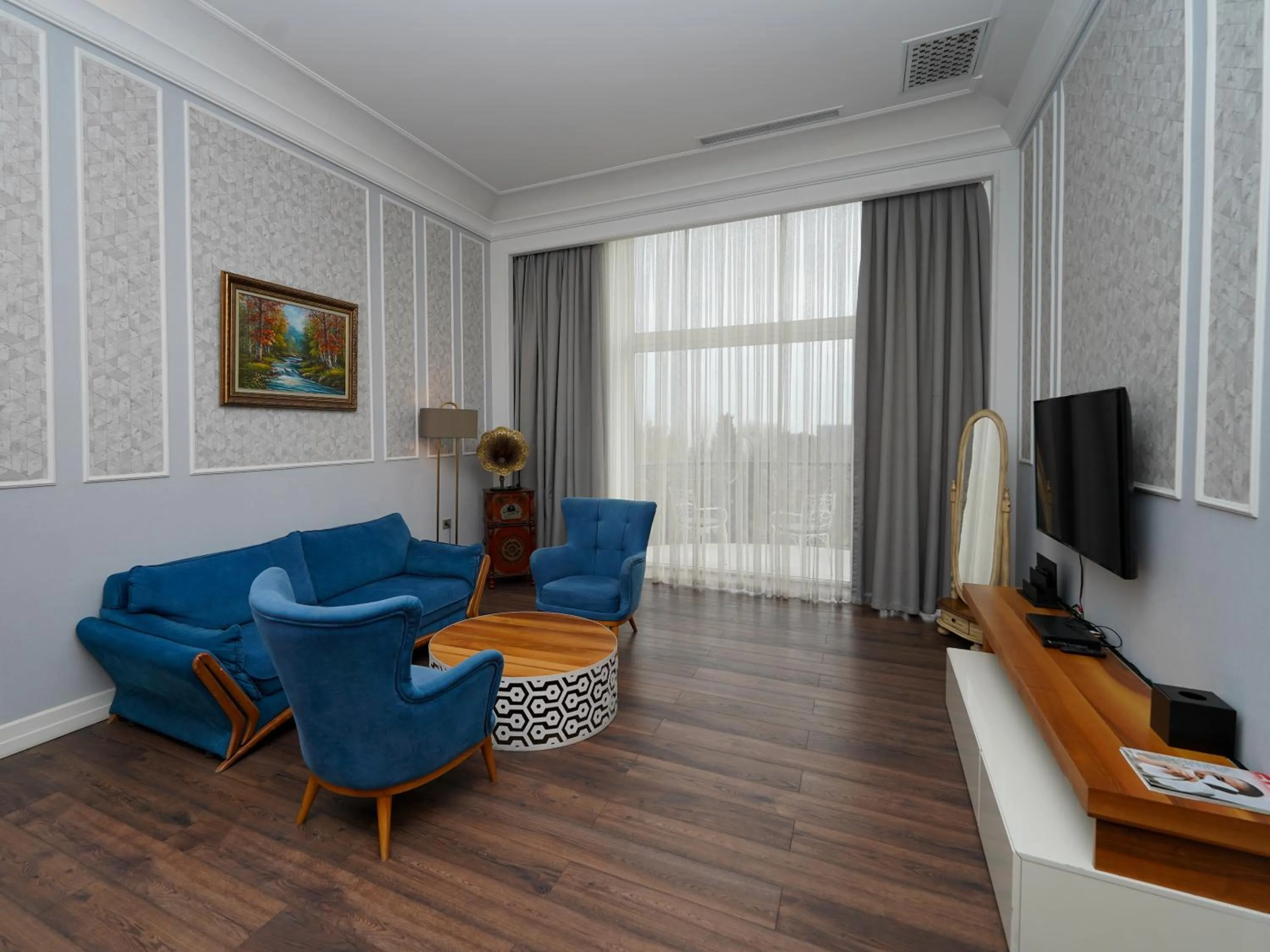 Seating area in Promenade Hotel Baku