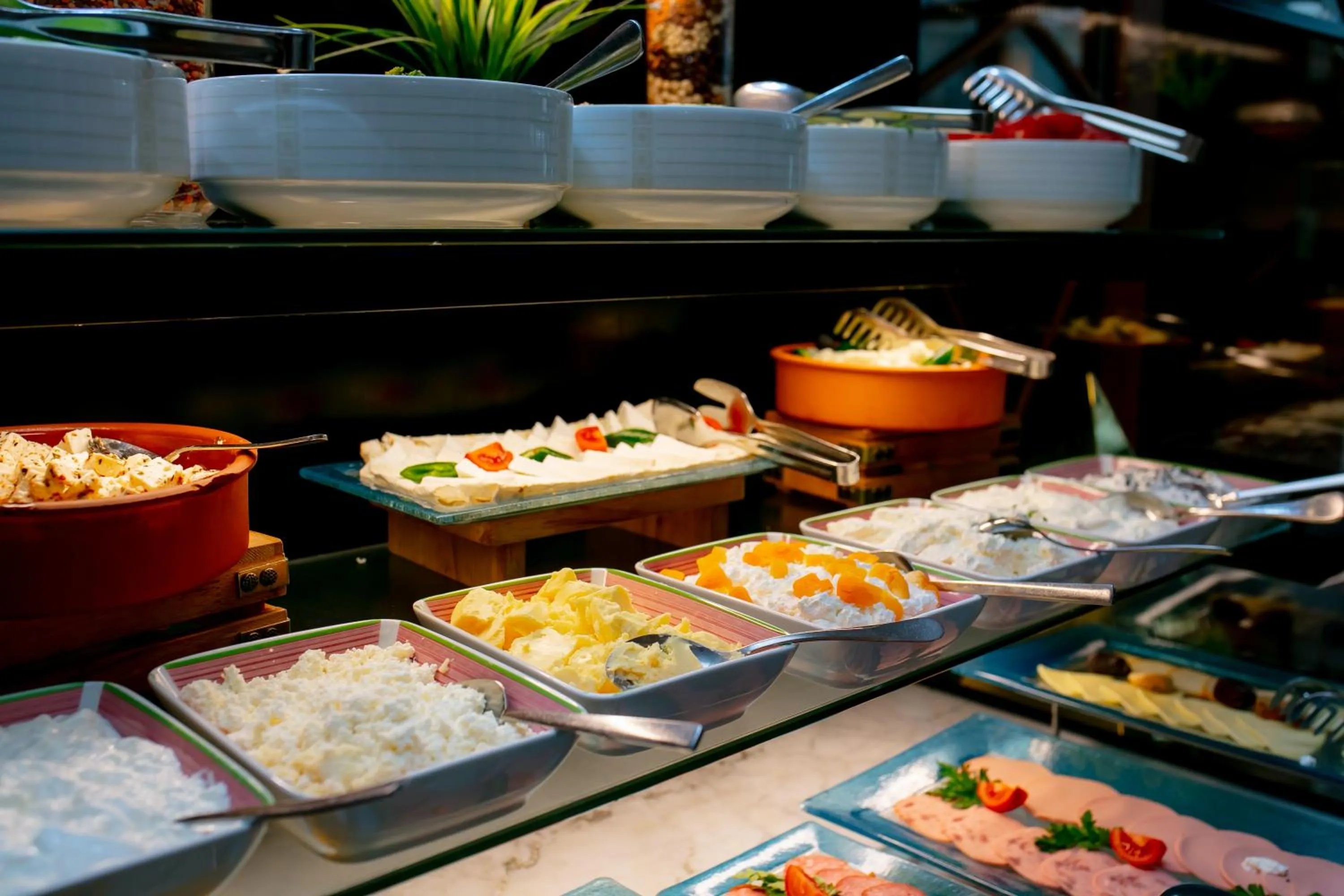 Breakfast in Promenade Hotel Baku