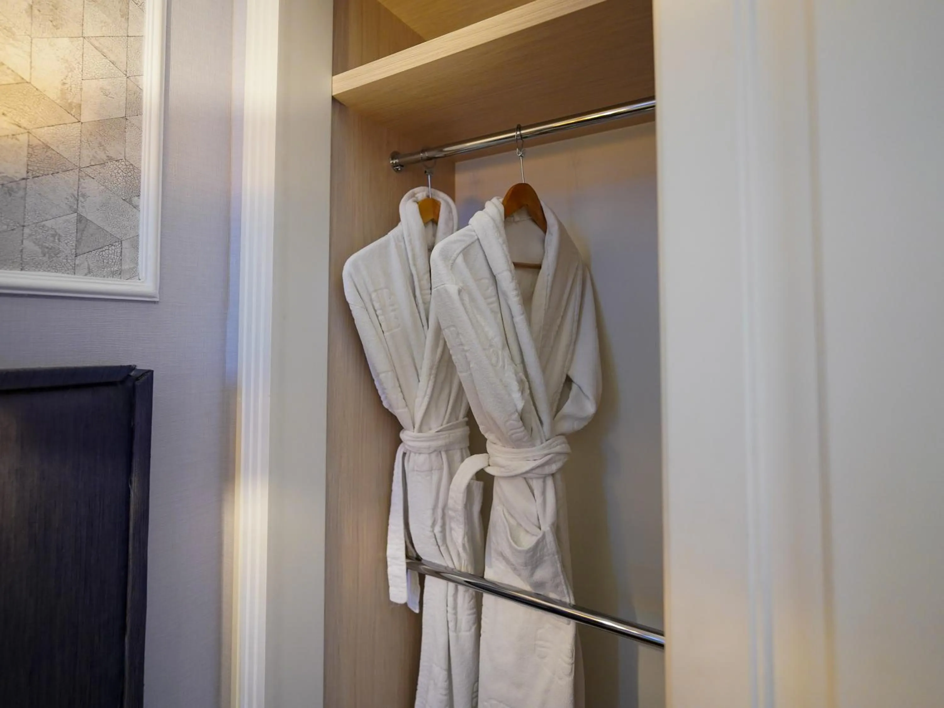 wardrobe in Promenade Hotel Baku
