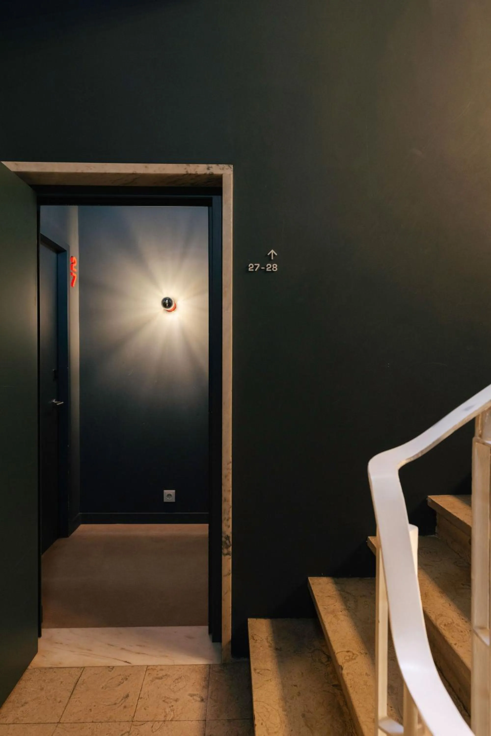 Esqina Cosmopolitan Lodge