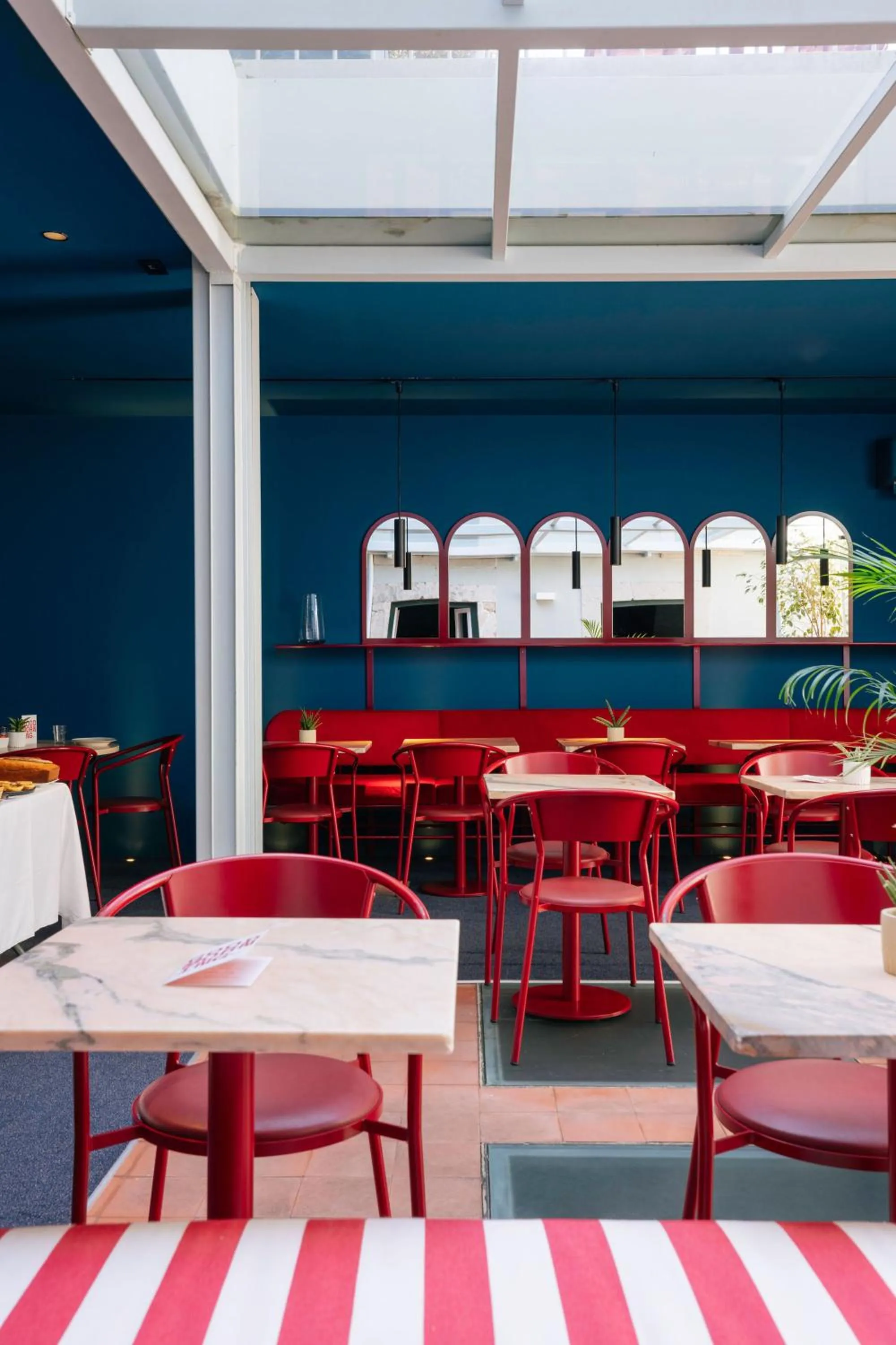 Esqina Cosmopolitan Lodge