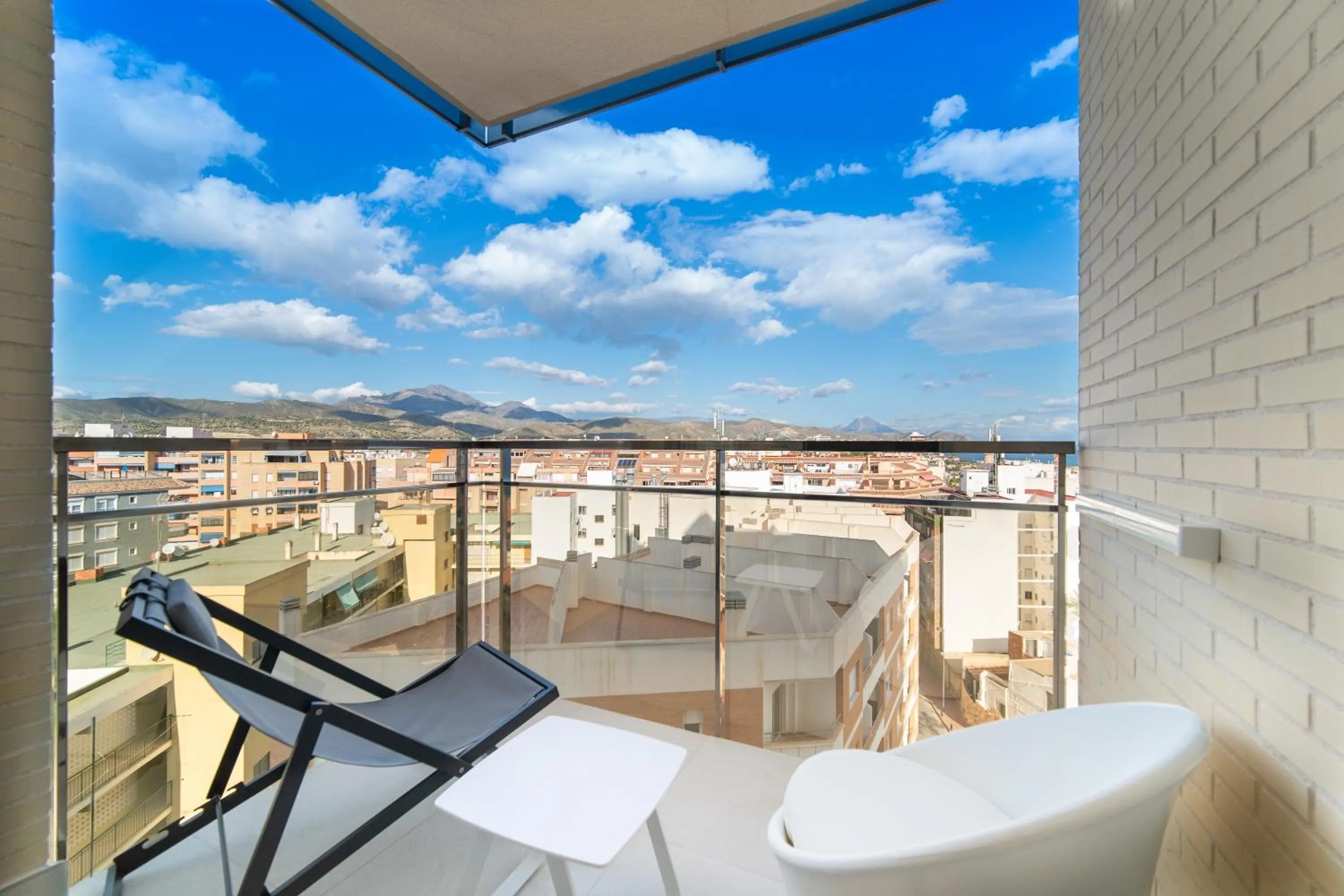 Balcony/Terrace in Ahoy Apartments