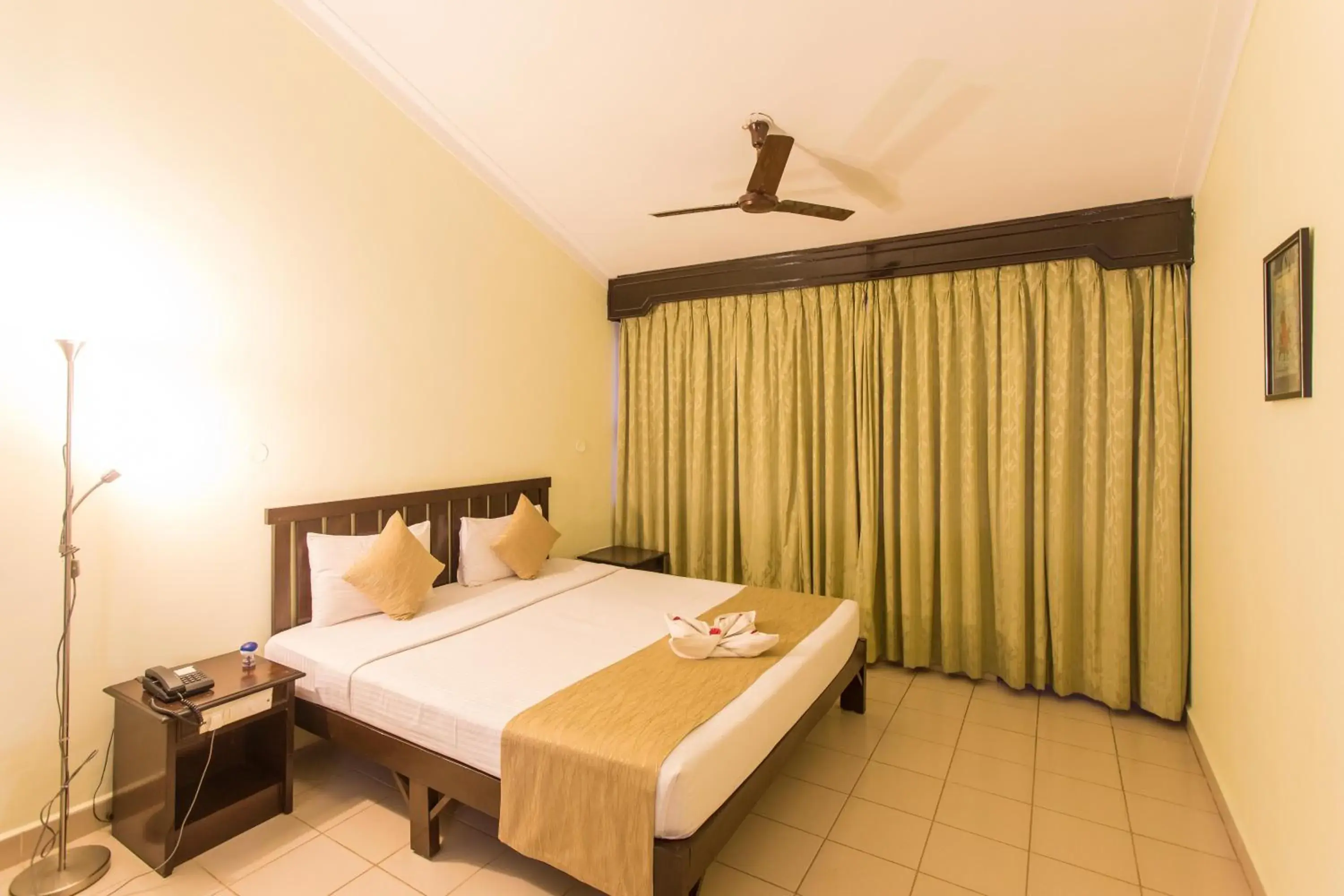 Deluxe Room in Hotel Coorg International Deluxe Room in Hotel Coorg International