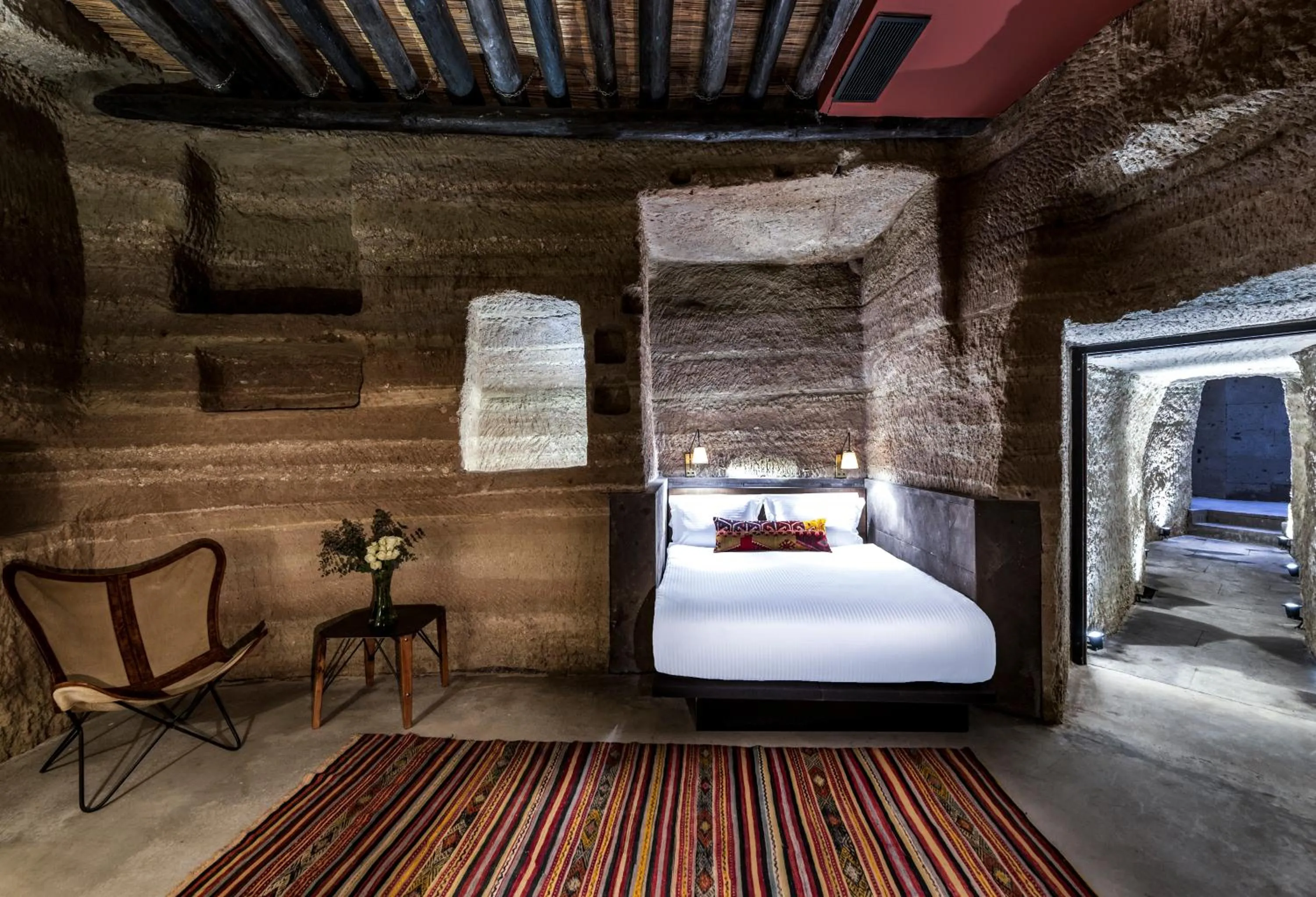 Photo of the whole room, Bed in Carus Cappadocia