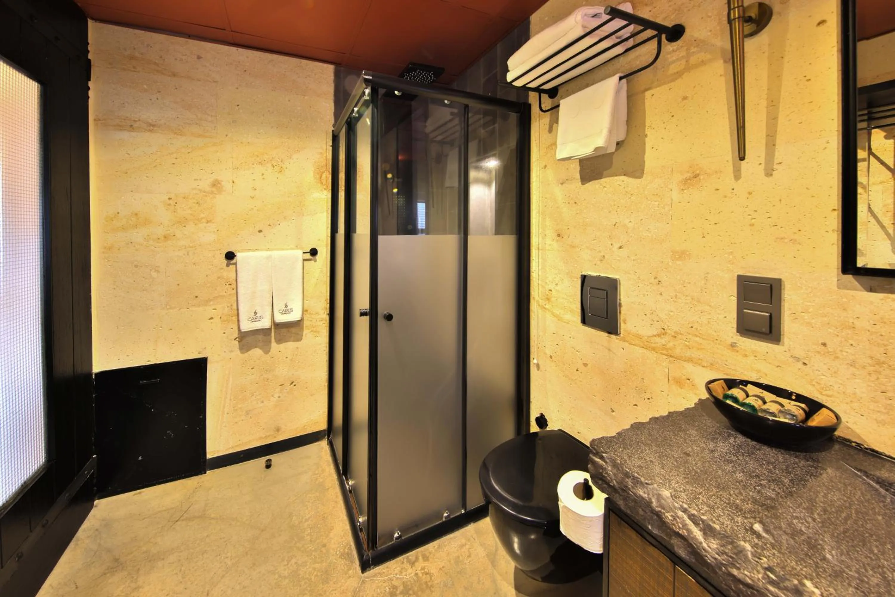 Shower in Carus Cappadocia