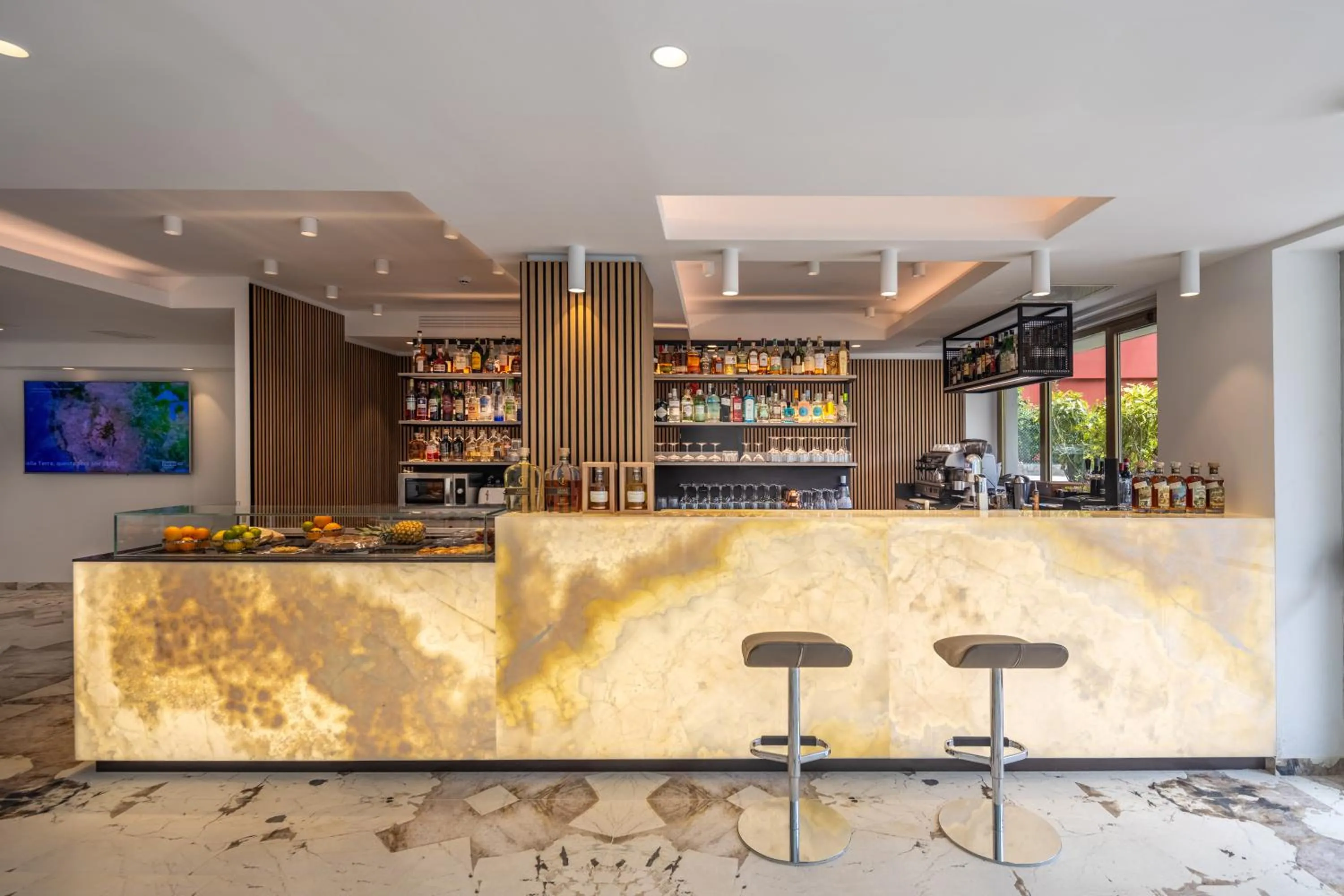 Restaurant/places to eat in Garda Suite Hotel - Tonelli Hotels