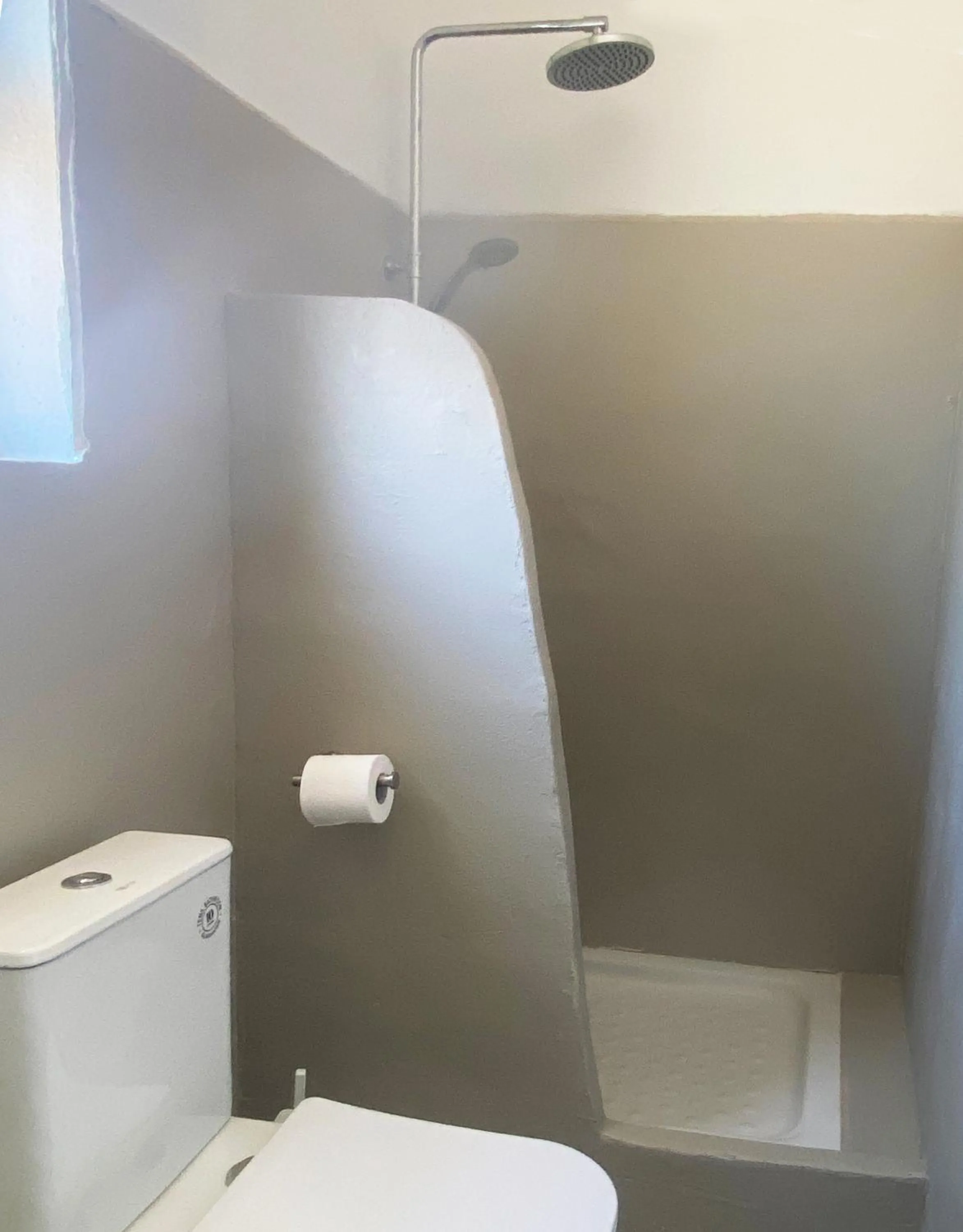 Shower in Agnadi Syros Beachfront Studios & Rooms