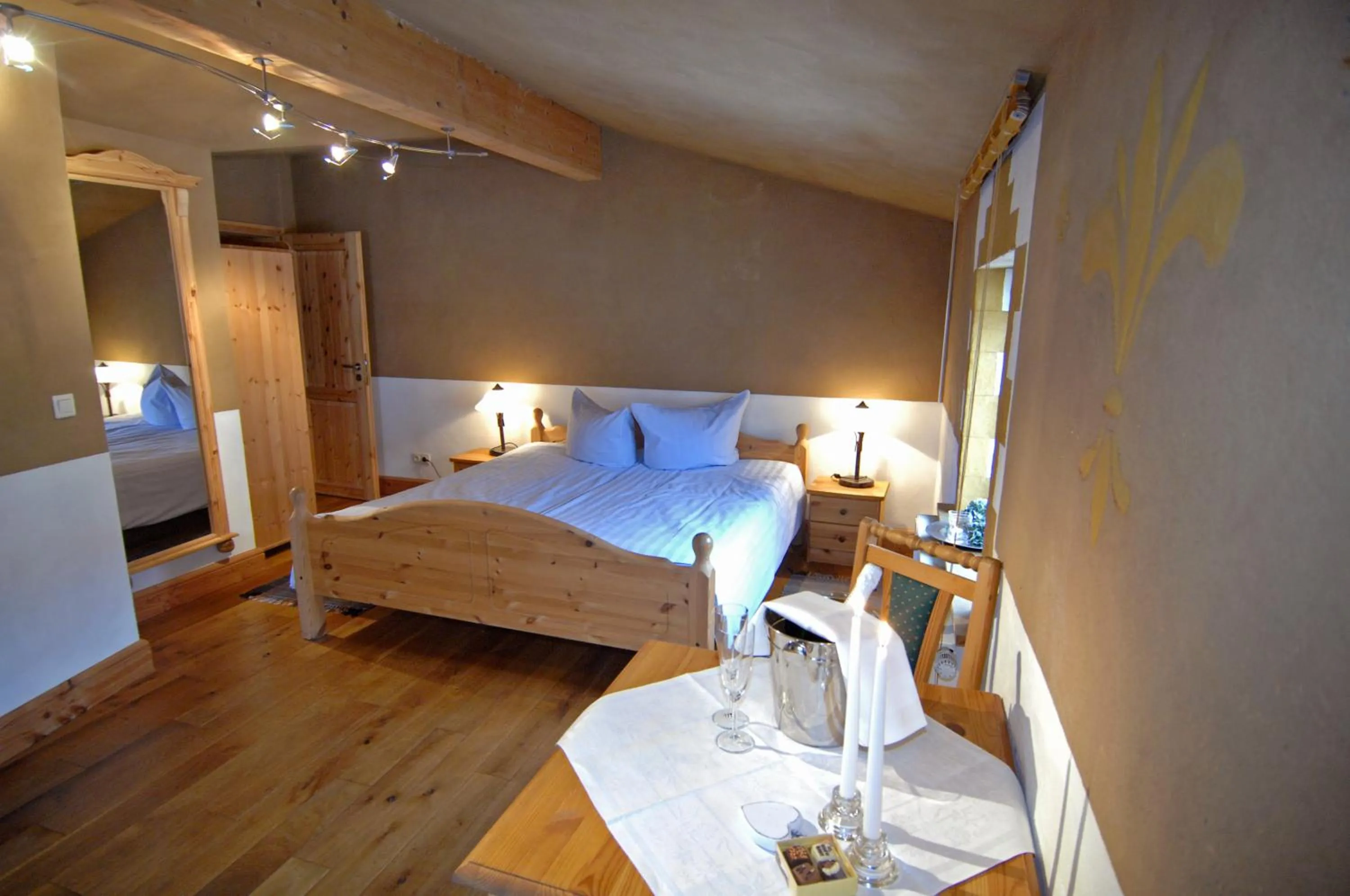 Bed in Hotel Aegidienhof