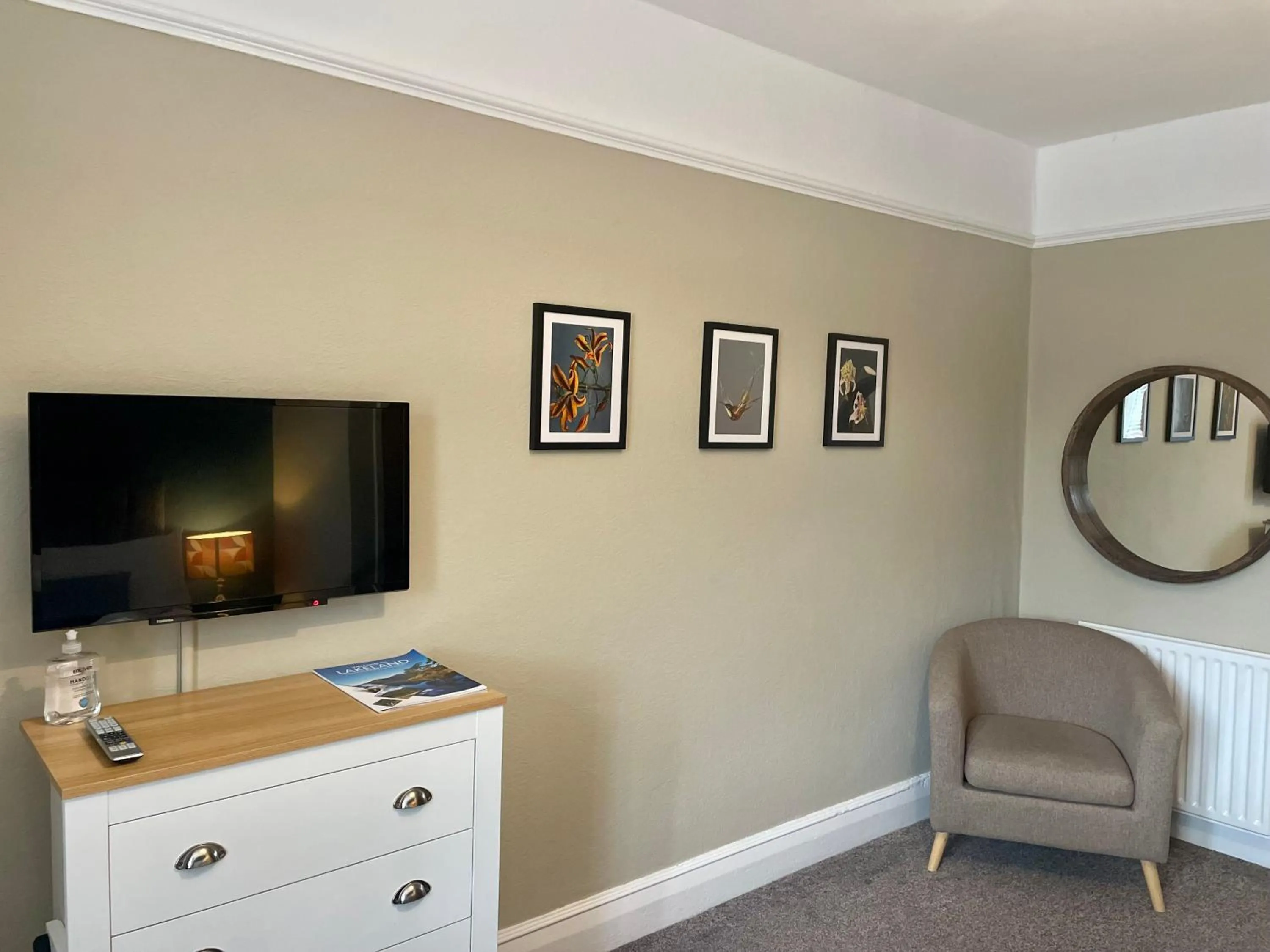 TV and multimedia in Lacet House