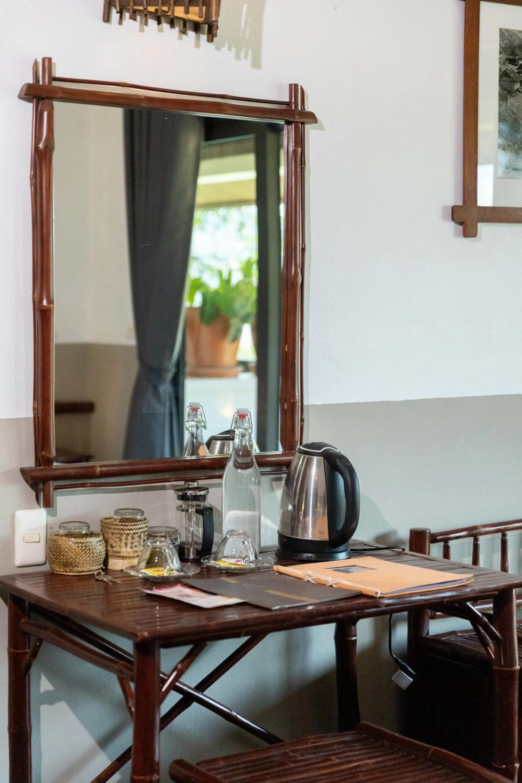 Coffee/tea facilities in The Sanctuary Pakbeng Lodge