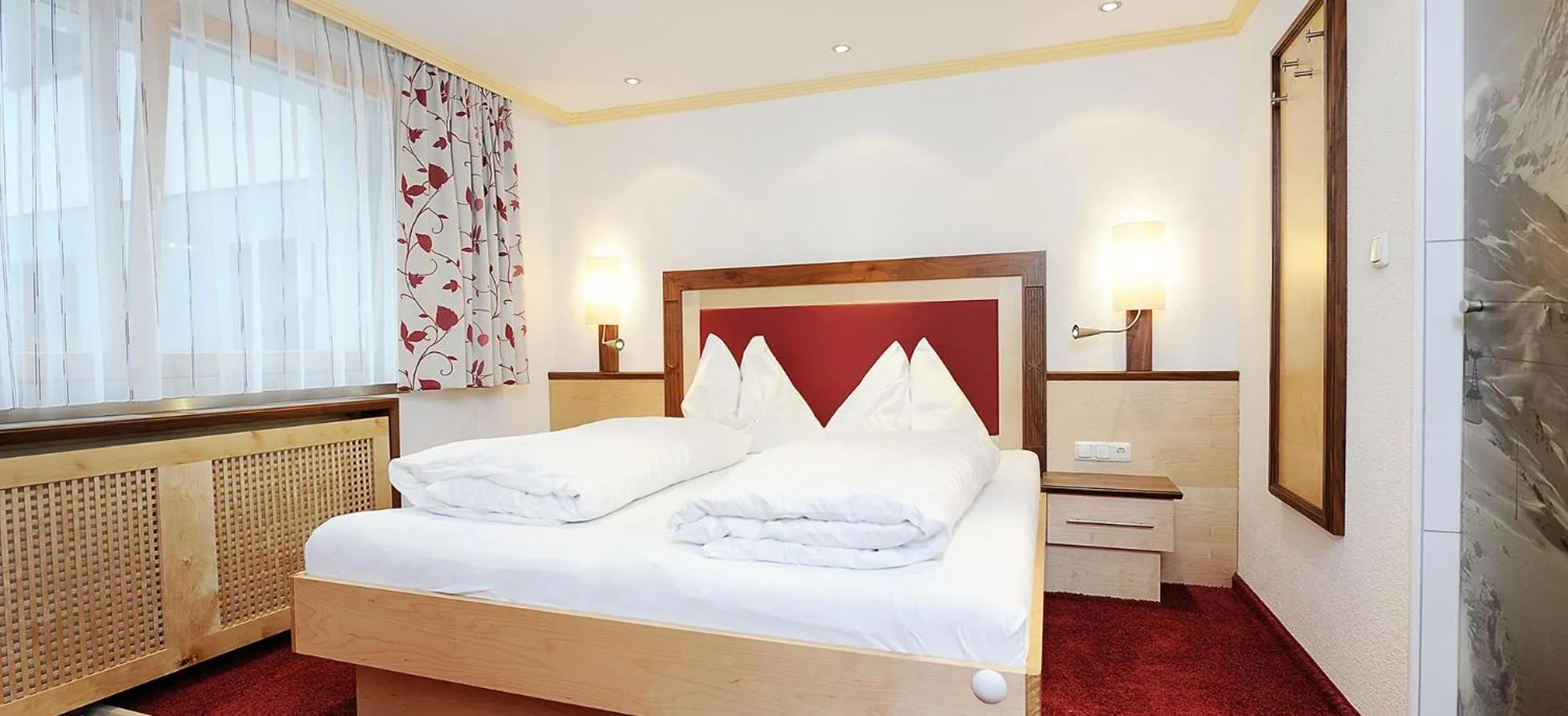 Bed in Hotel Kristall B&B