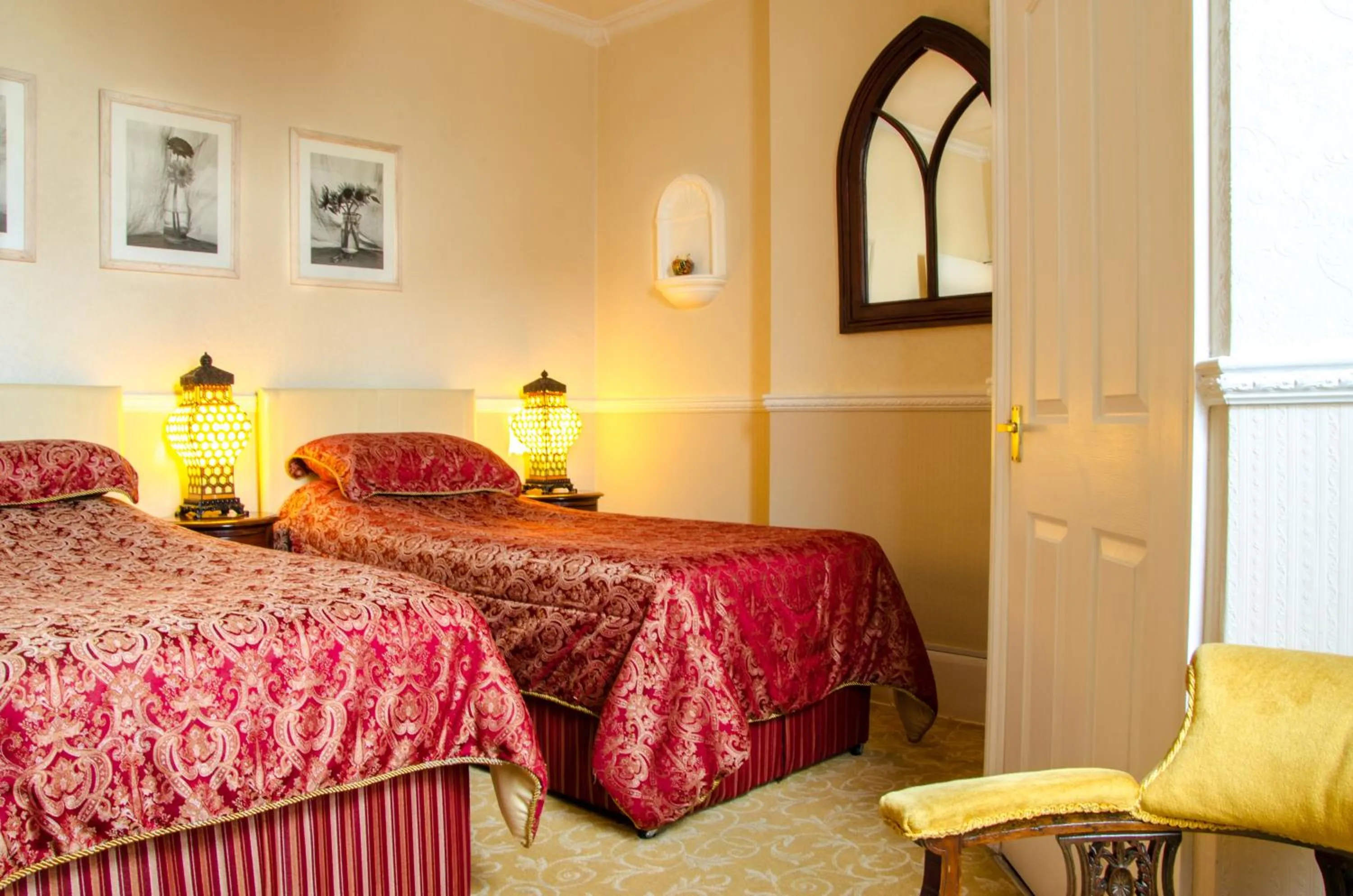 Bed in Hedley Villa Guest House