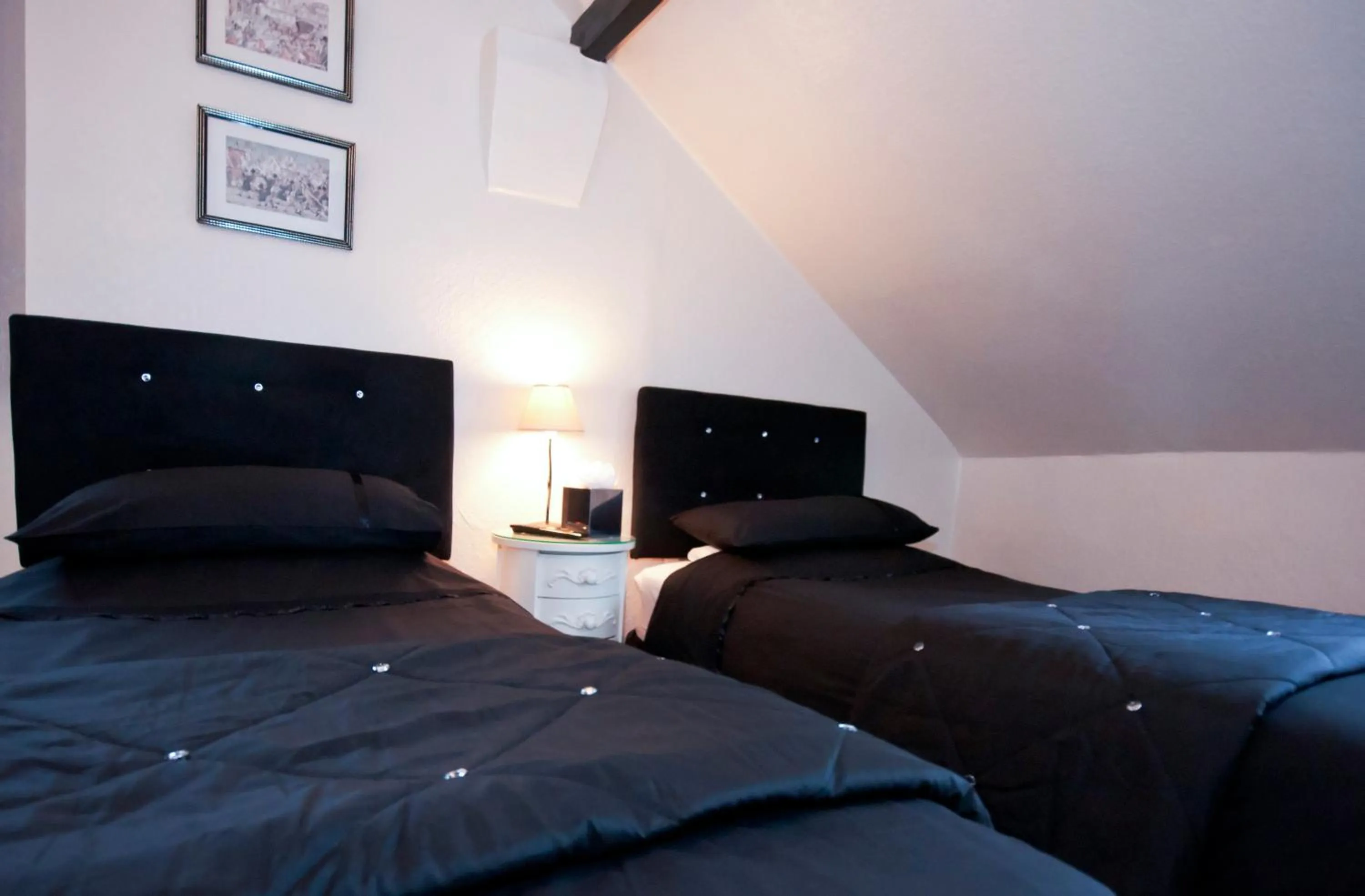 Bed in Hedley Villa Guest House