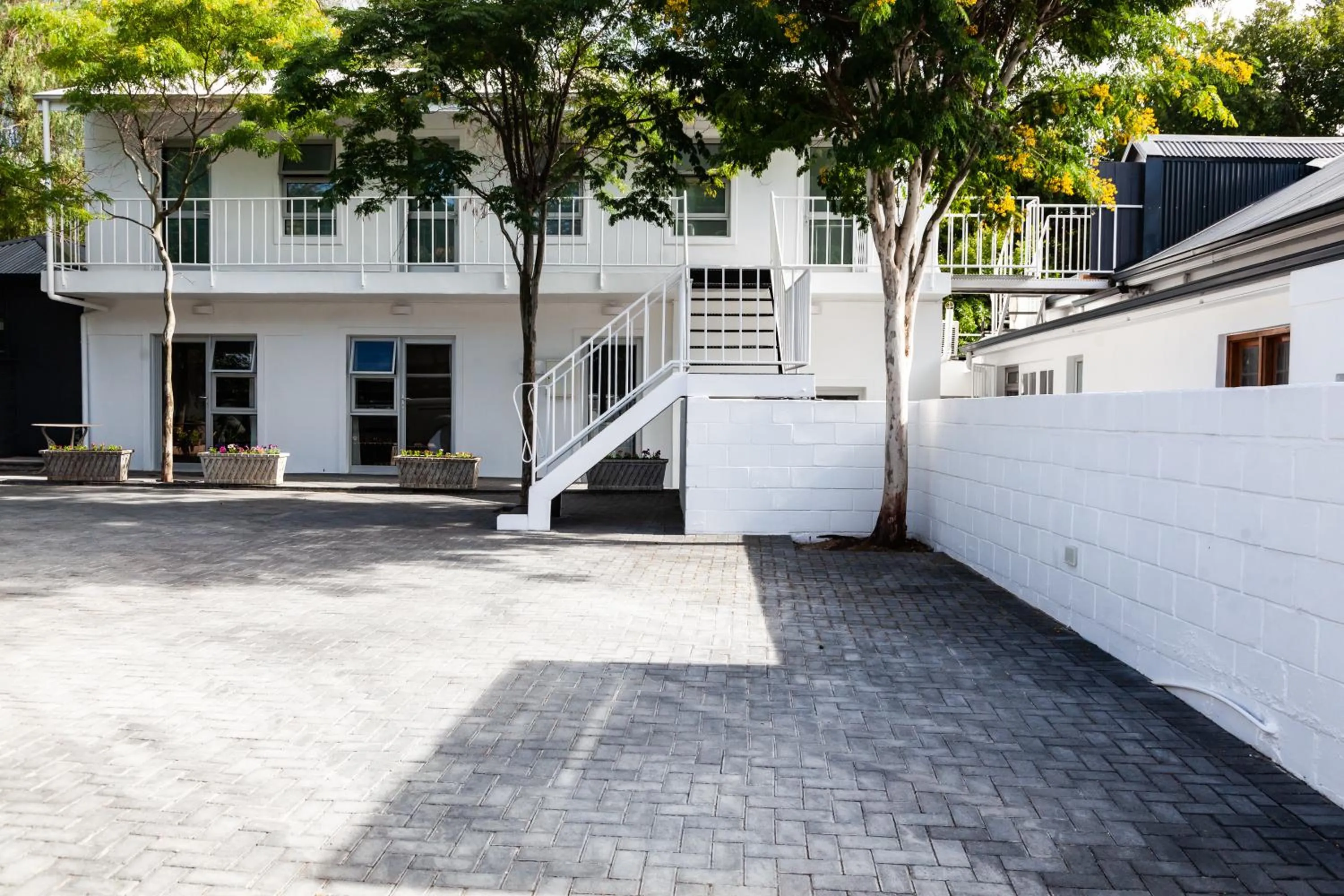 Property building in Skinkikofi Guest House