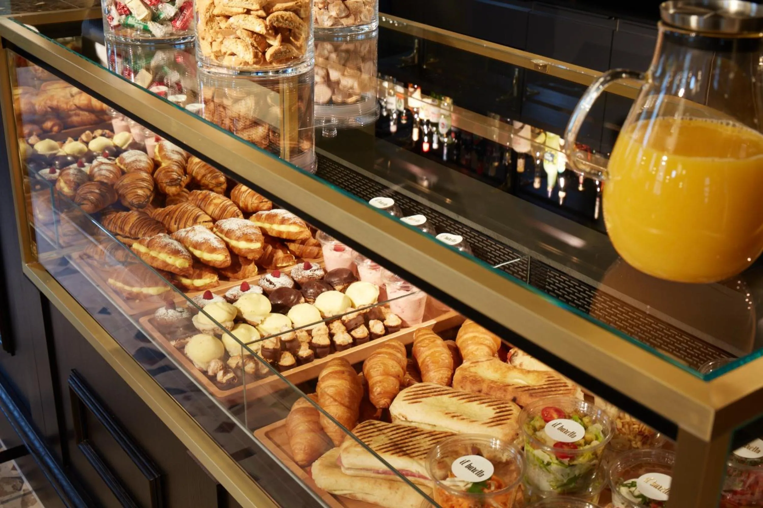 Food and drinks in Boutique Hotel Josef