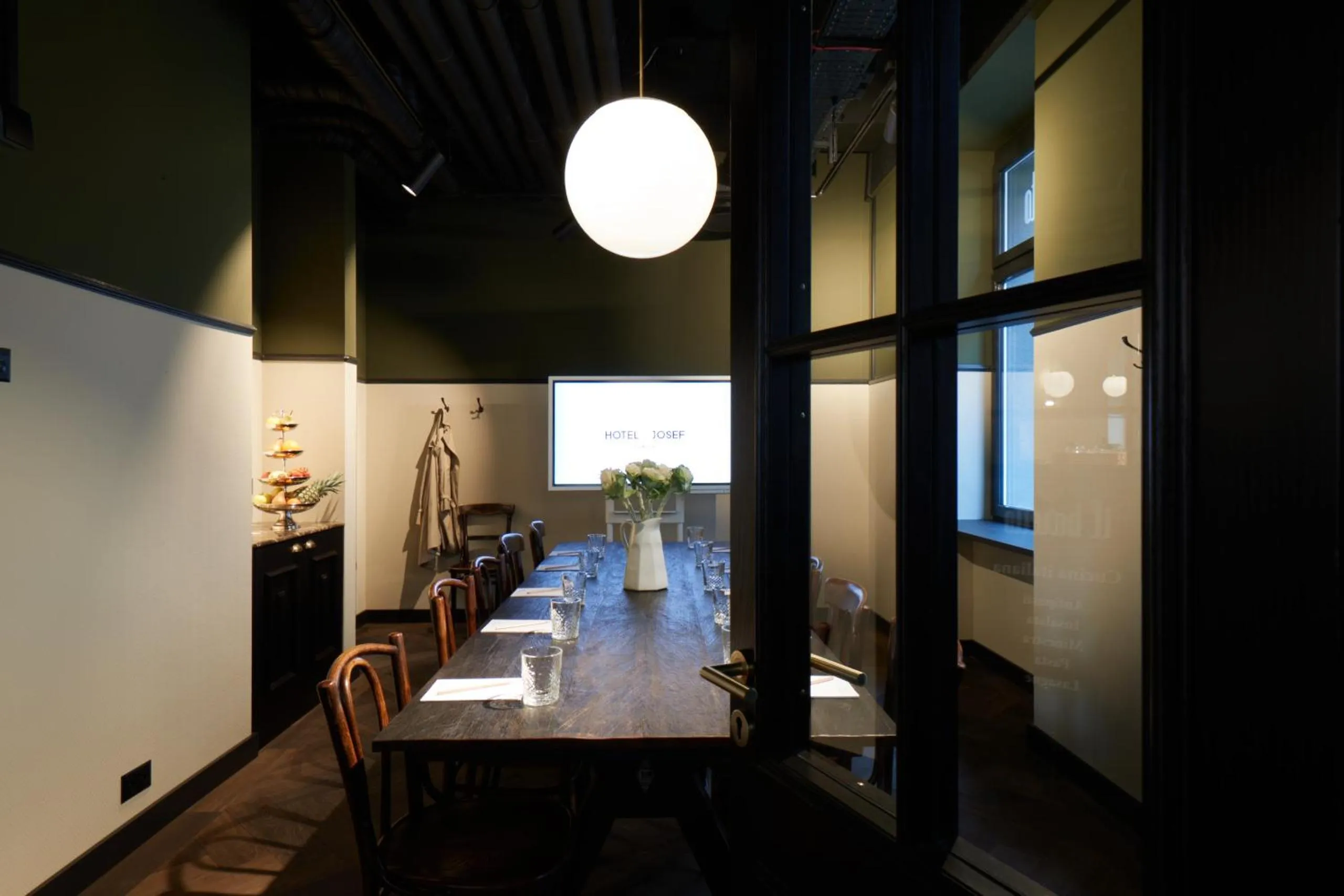 Business facilities in Boutique Hotel Josef